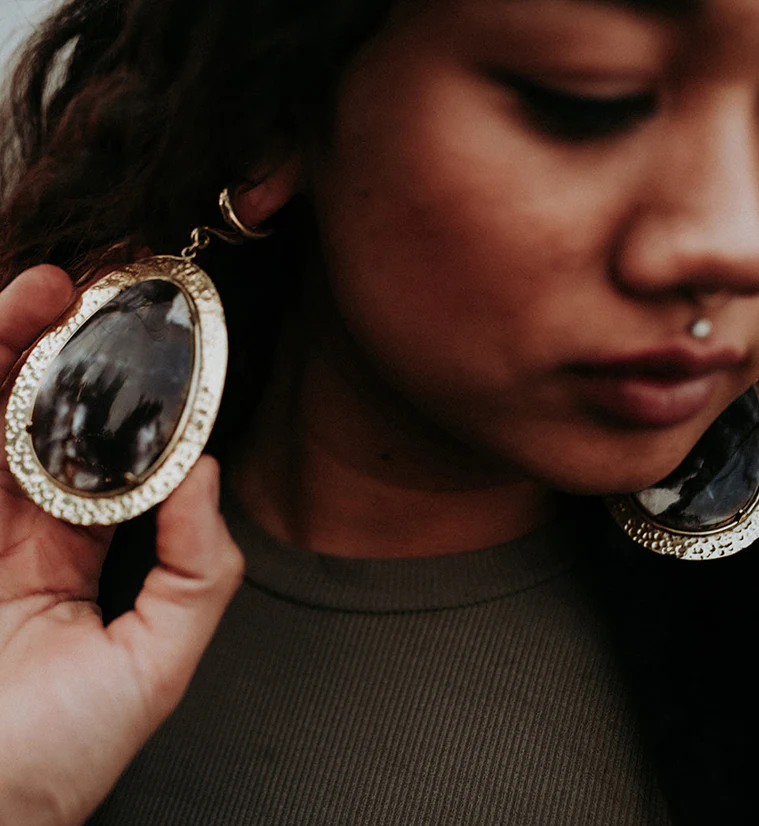 Hammered Lament Purple Chalcedony Stone Ear Weights - Image 4