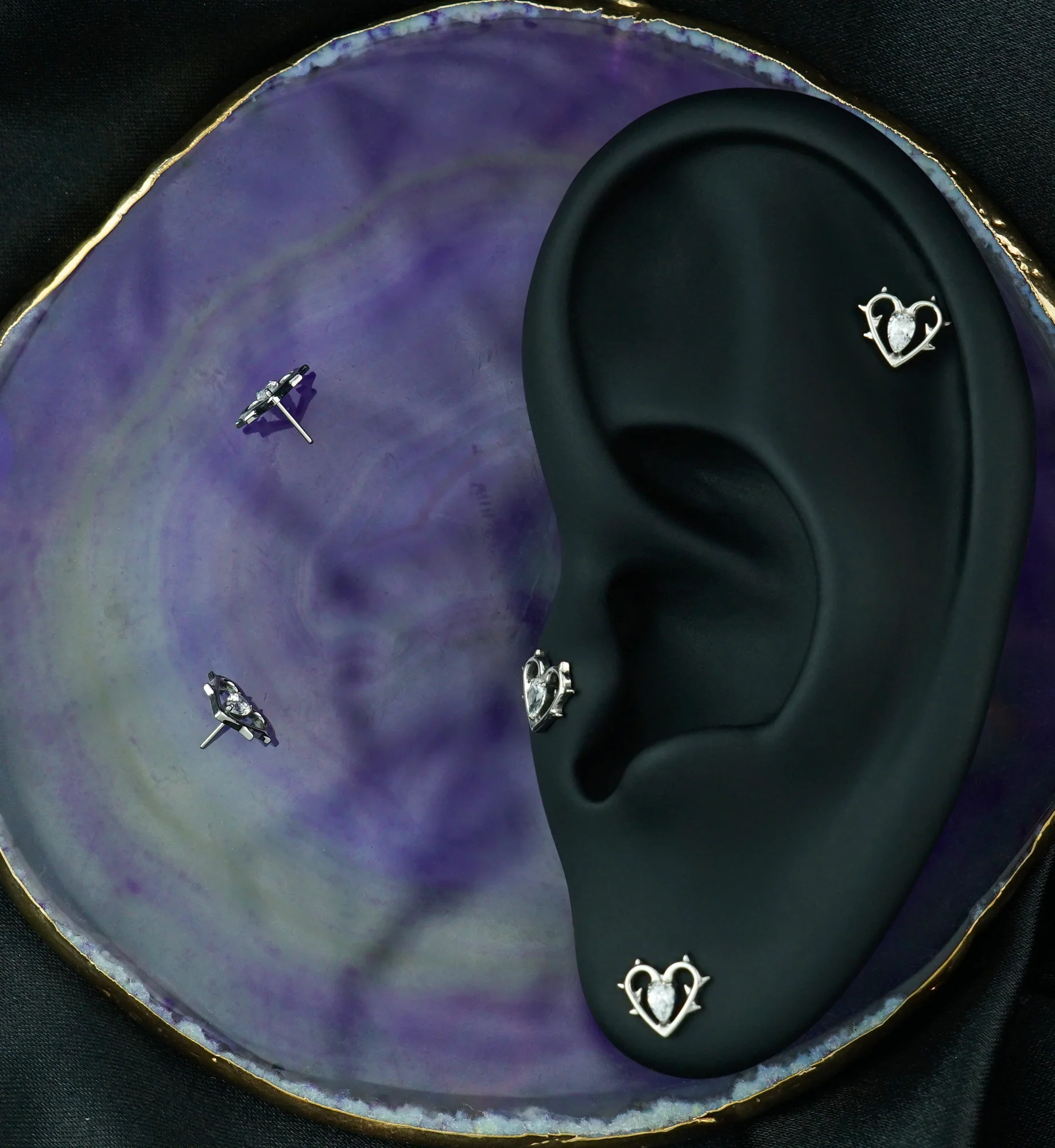 Heart Of Thorns Clear CZ Titanium Threadless Top - Image 2