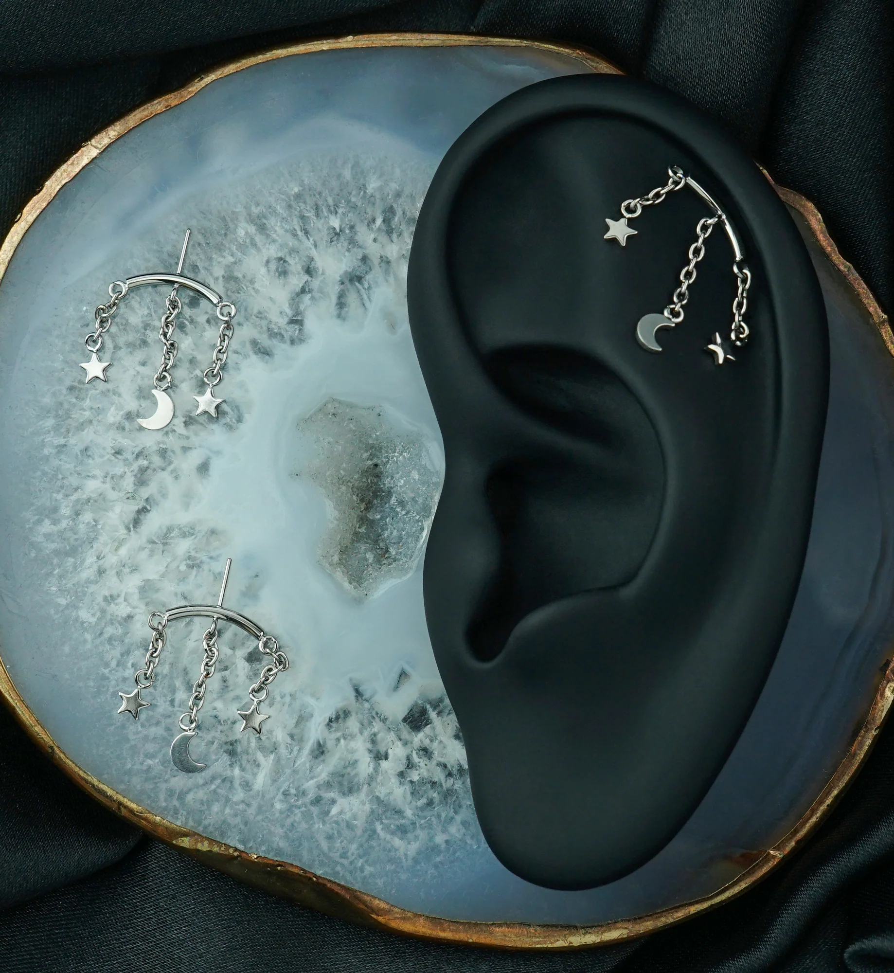 Hidden Curved Bar Moon and Stars Triple Dangle Titanium Threadless Top - Image 2
