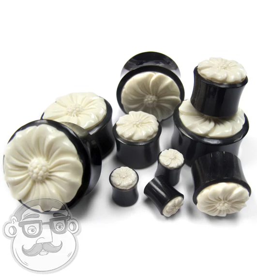 Horn Plugs With Carved Gardenia Flower Bone Inlay - Image 4