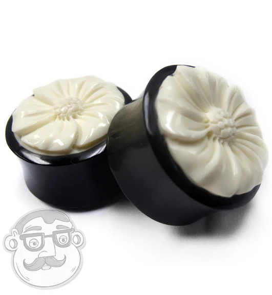 Horn Plugs With Carved Gardenia Flower Bone Inlay - Image 5