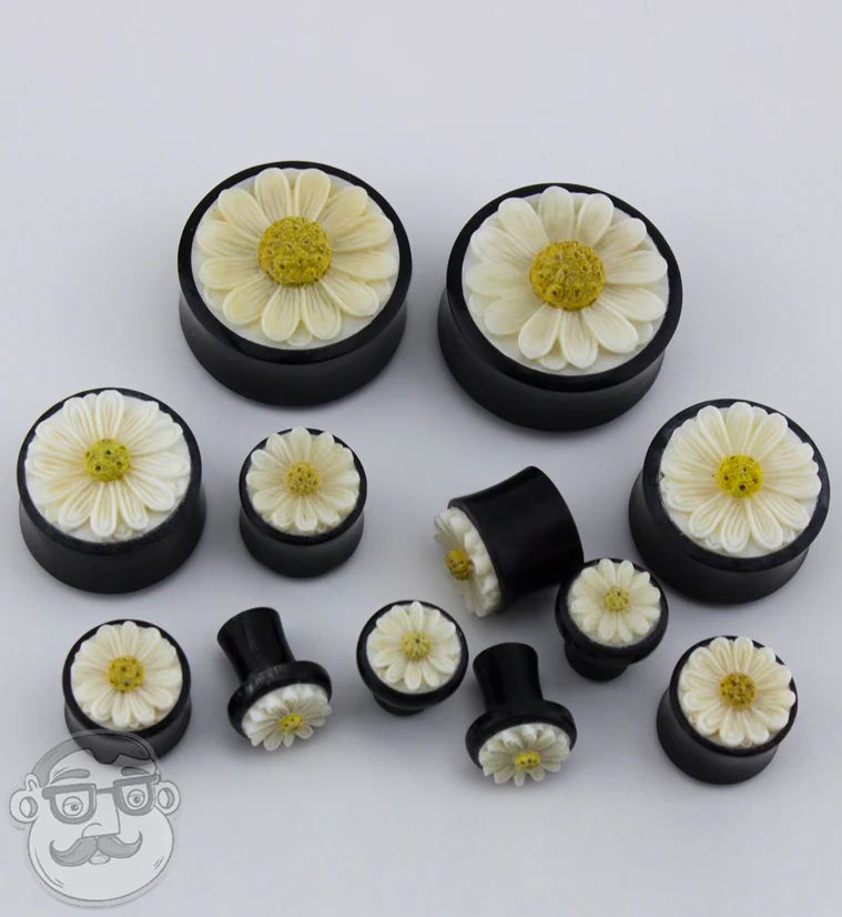 Horn Plugs with Daisy Flower Inlay - Image 6