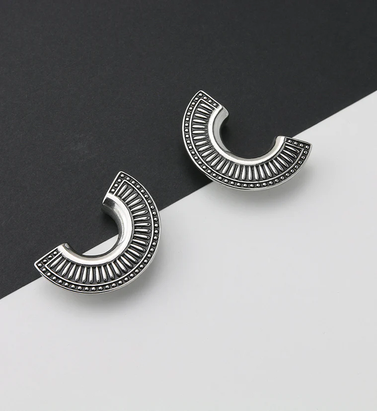 Insignia Hangers / Saddles - Image 3
