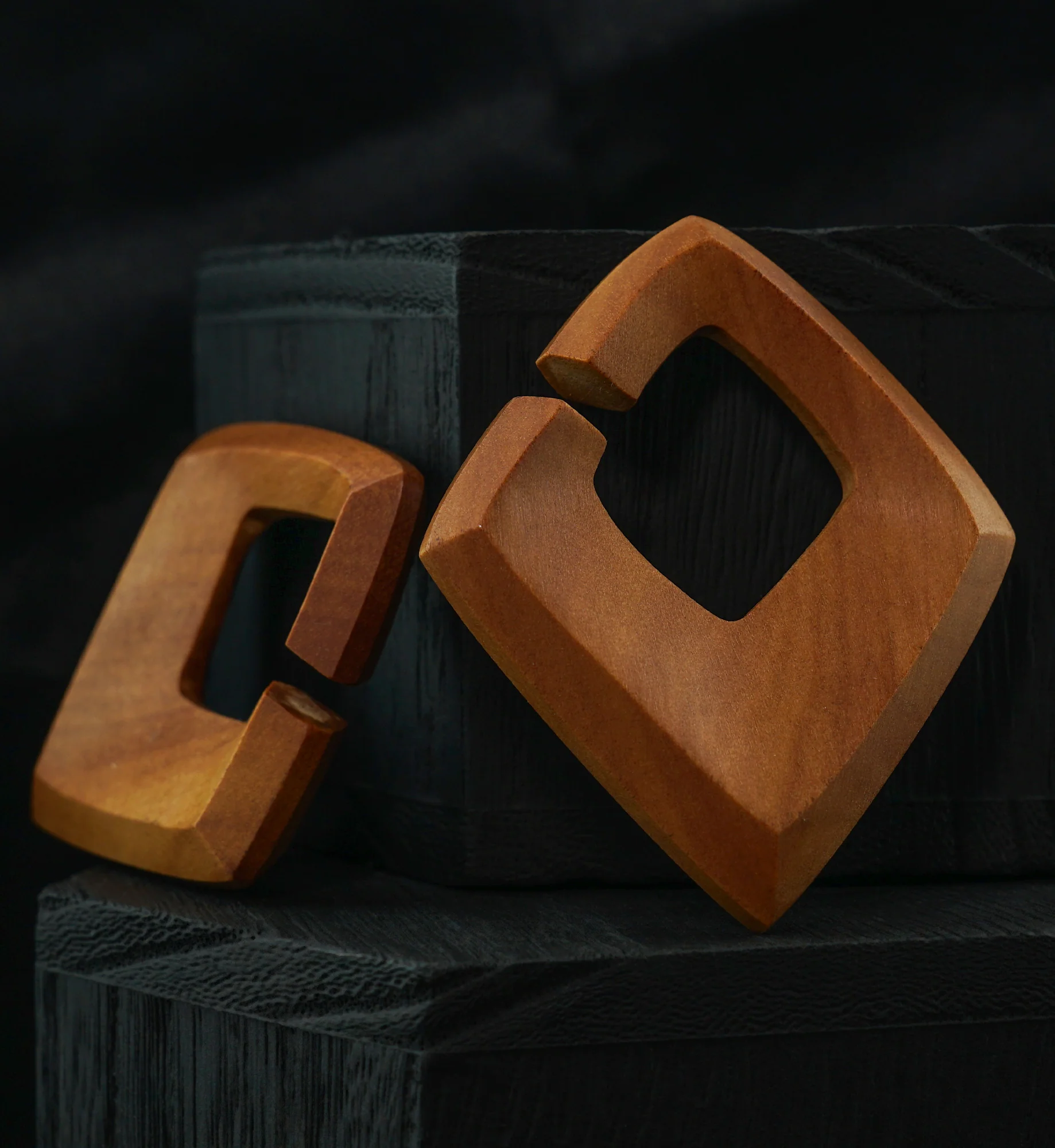 Jager Hoop Wooden Hangers - Image 2