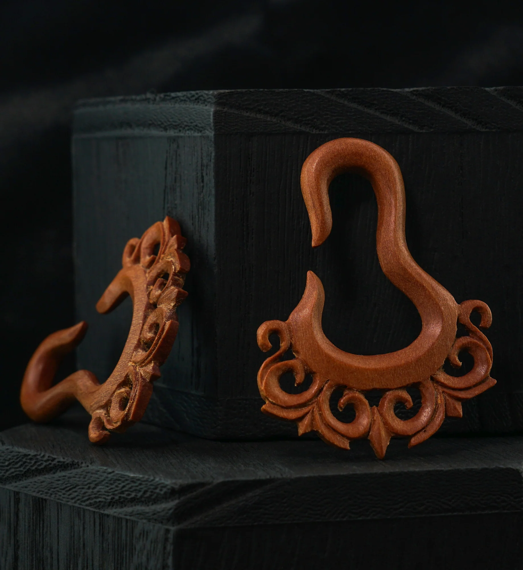 Jarawa Saba Wooden Hangers - Image 2