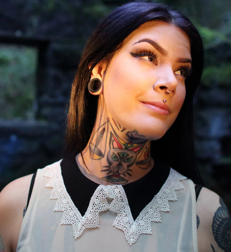 Kaos Black Silicone Hollow Plugs - Image 4