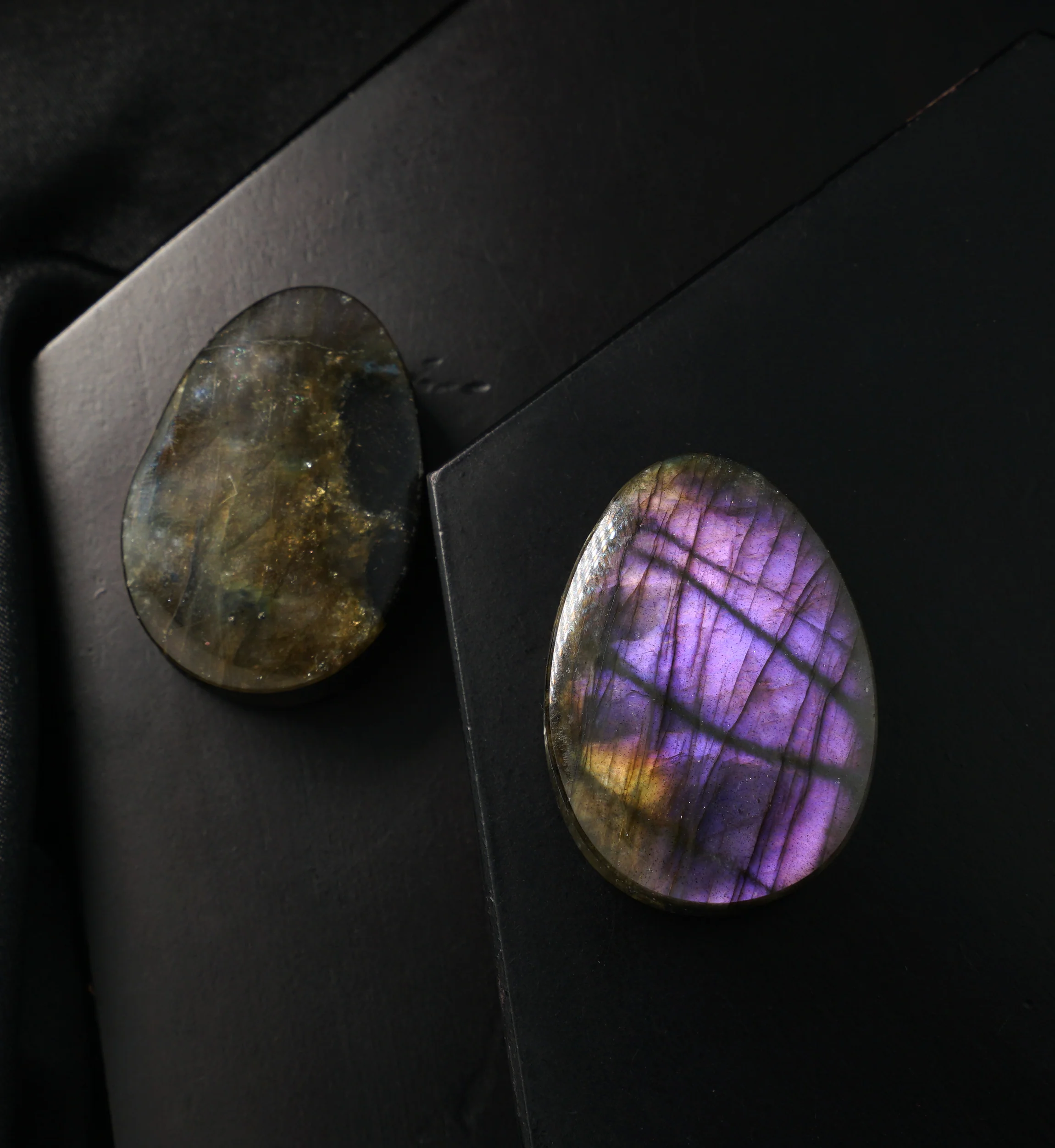 Labradorite Teardrop Stone Plugs 1 & 1/8" (28mm) Version 2 - Image 2