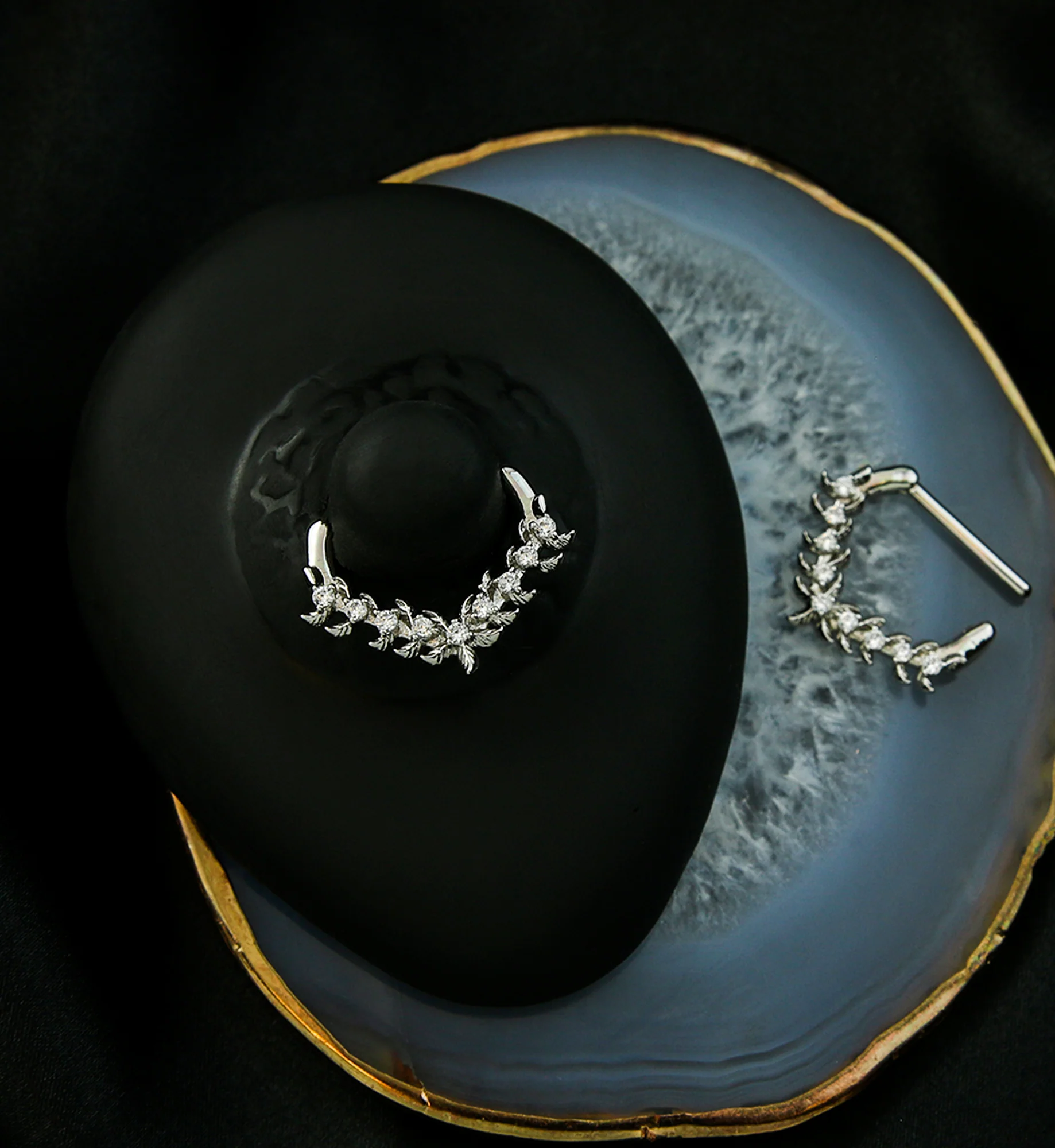 Laurel Point Clear CZ Stainless Steel Nipple Clicker - Image 2