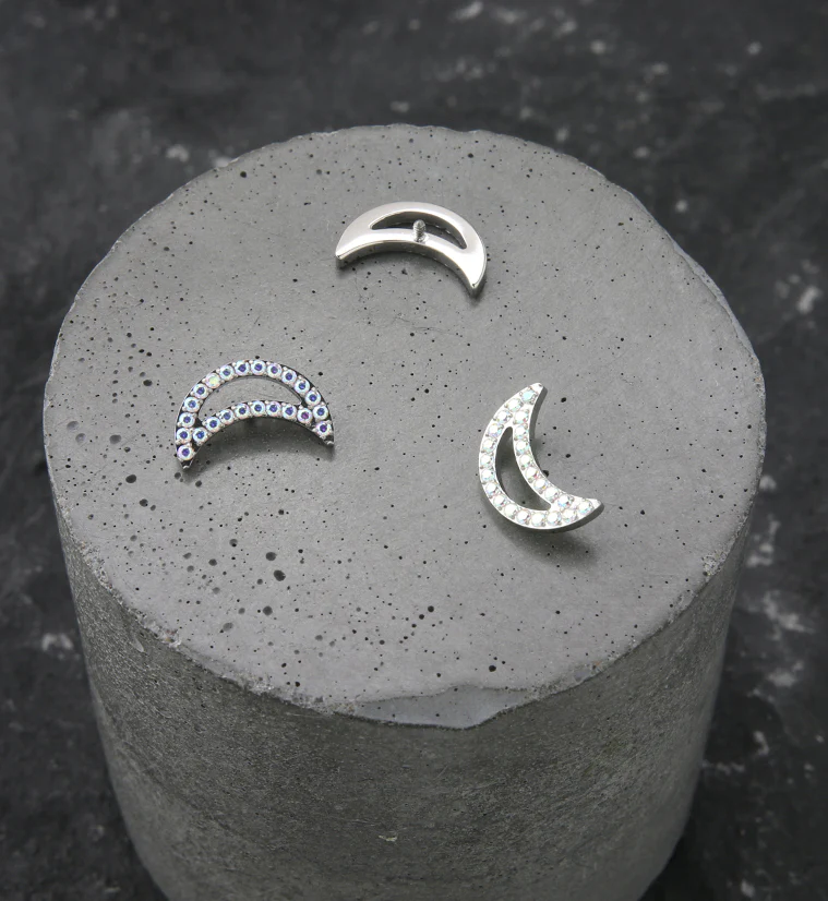 Lined Half Moon Rainbow Aurora CZ Internally Threaded Titanium Top - Image 2