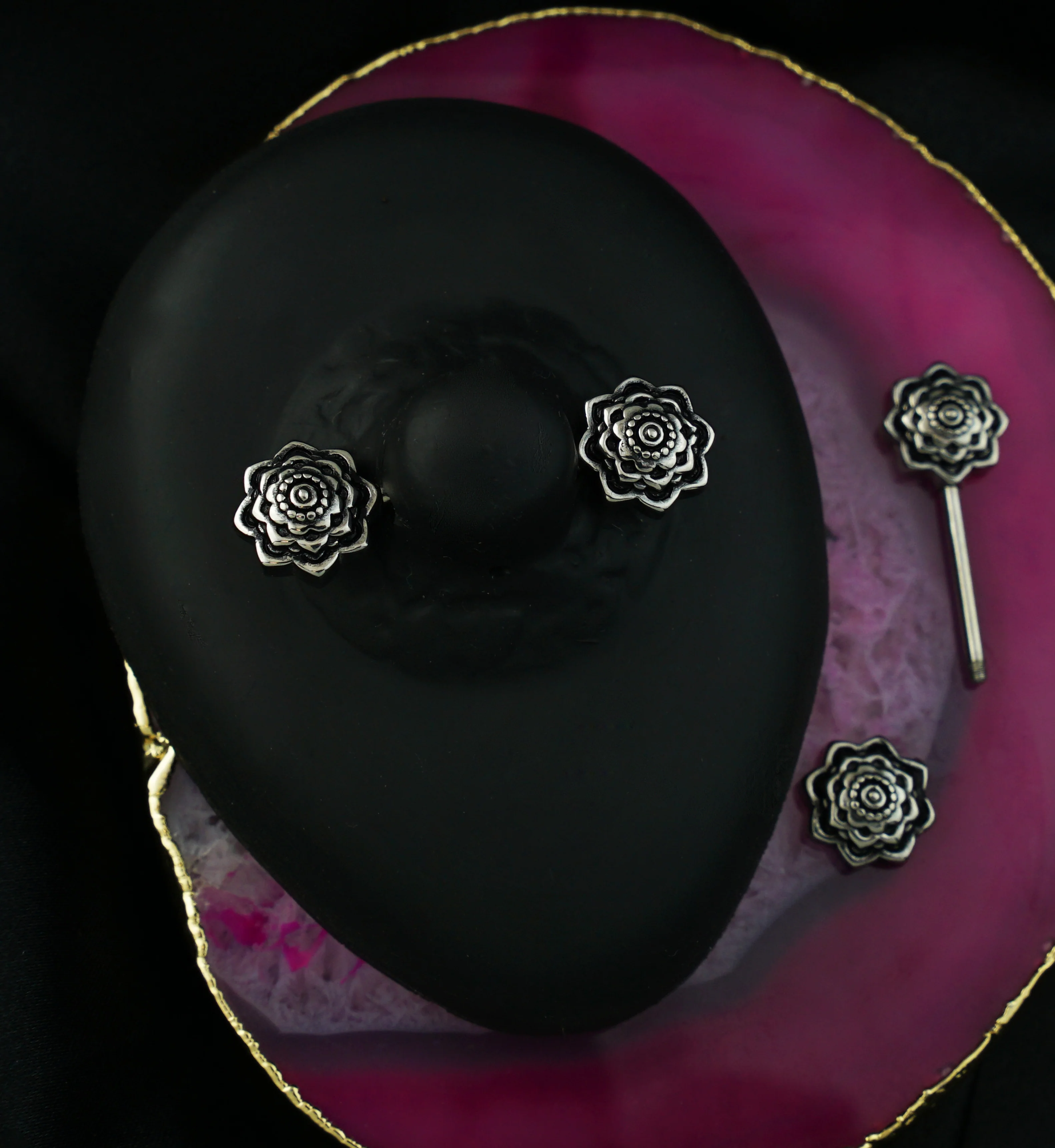 Mandala Flower Stainless Steel Nipple Barbell - Image 2