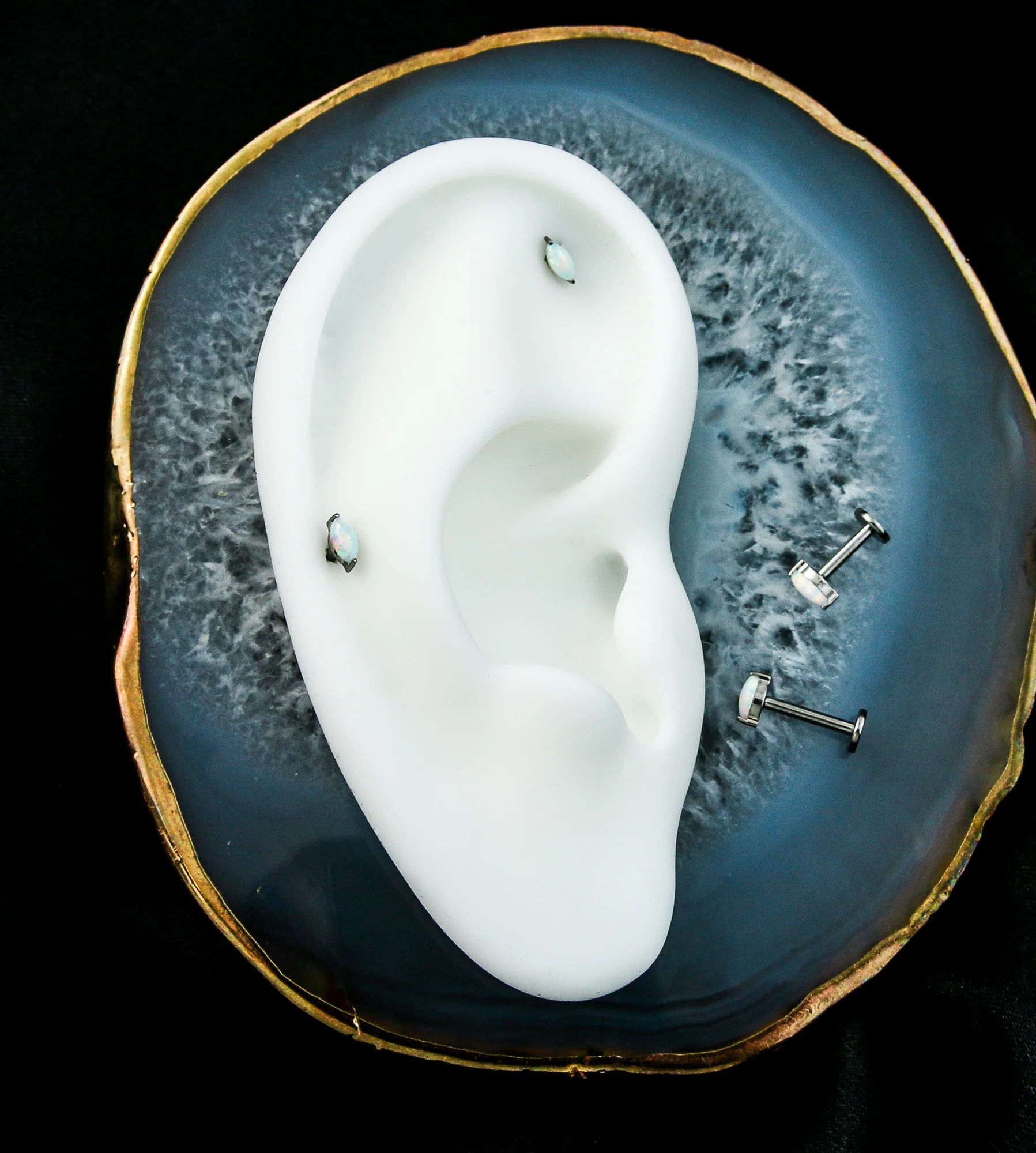 Marquise White Opalite Internally Threaded Titanium Labret - Image 2