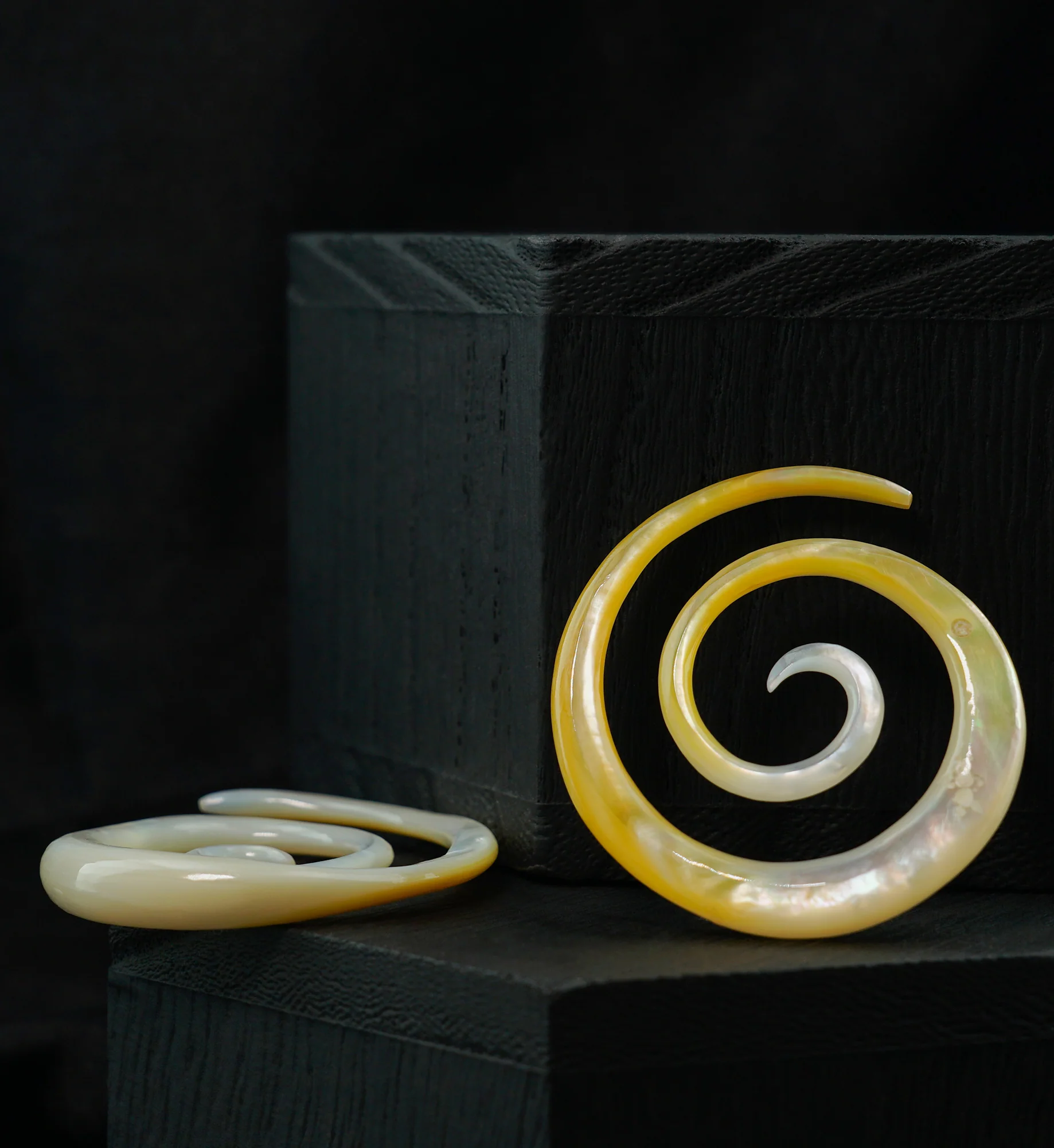 Mother of Pearl Spirals - Image 2