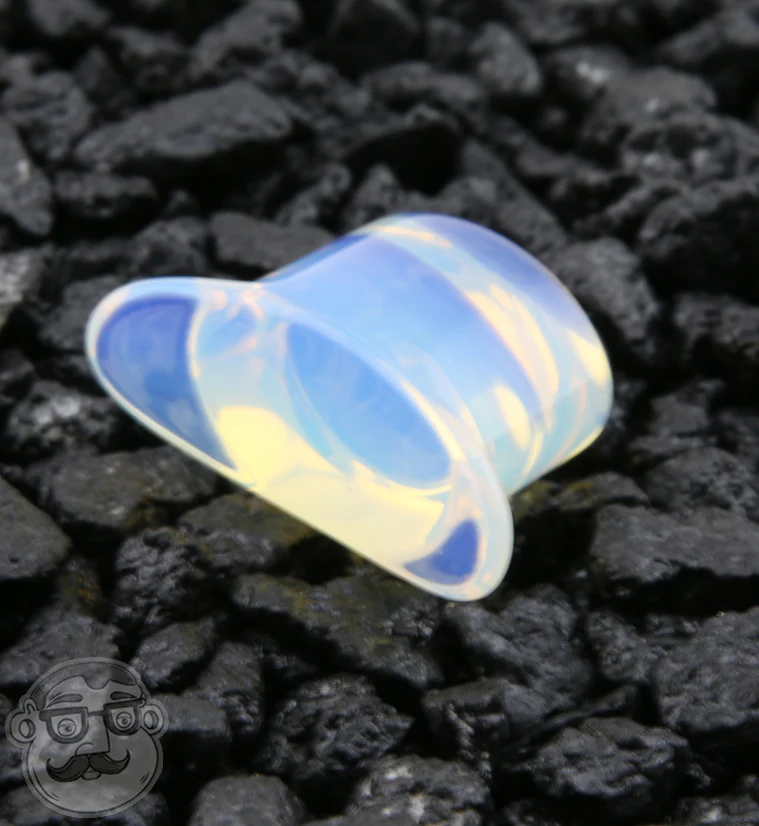 Opalite Glass Oval Labret Plug - Image 3
