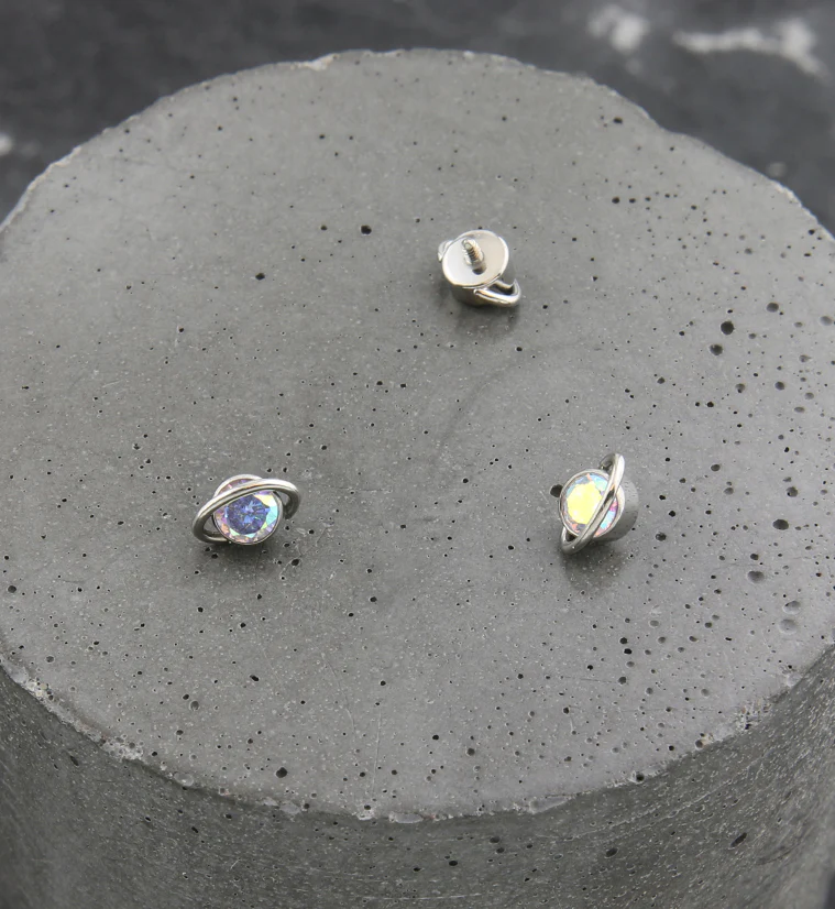 Orbit Rainbow Aurora CZ Titanium Internally Threaded Top - Image 2