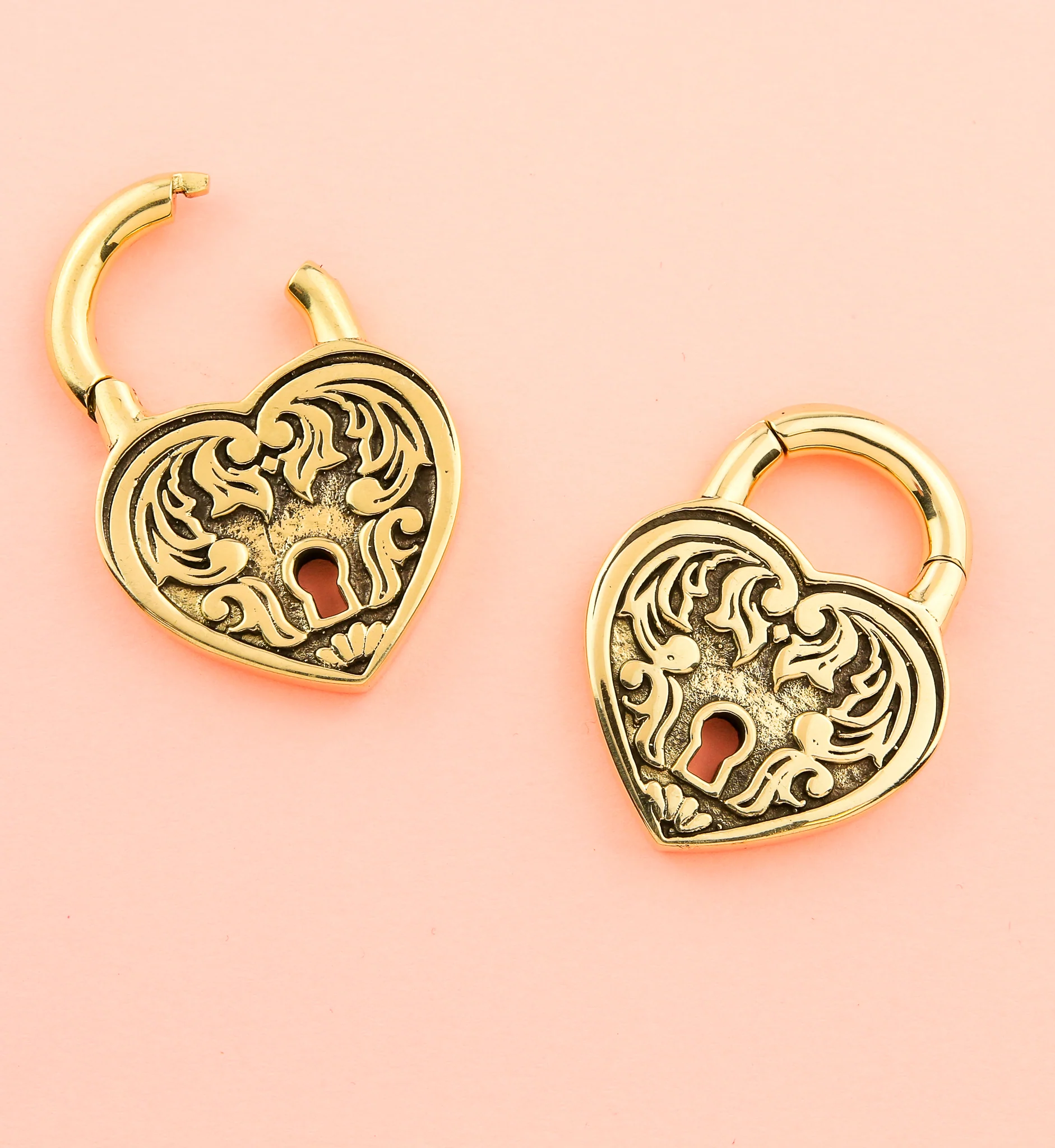 Ornate Heart Lock Brass Hinged Ear Weights - Image 3