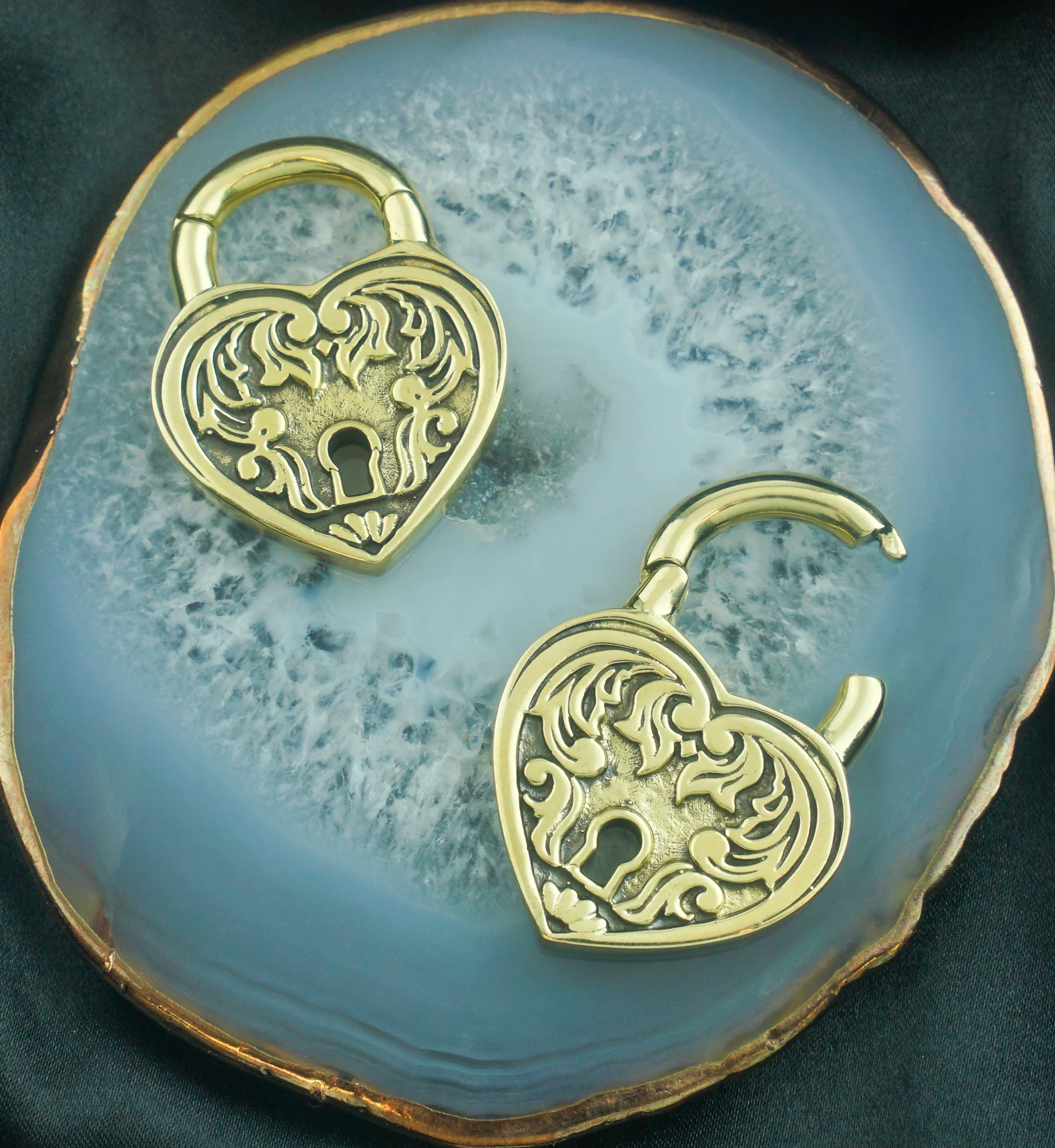 Ornate Heart Lock Brass Hinged Ear Weights - Image 6