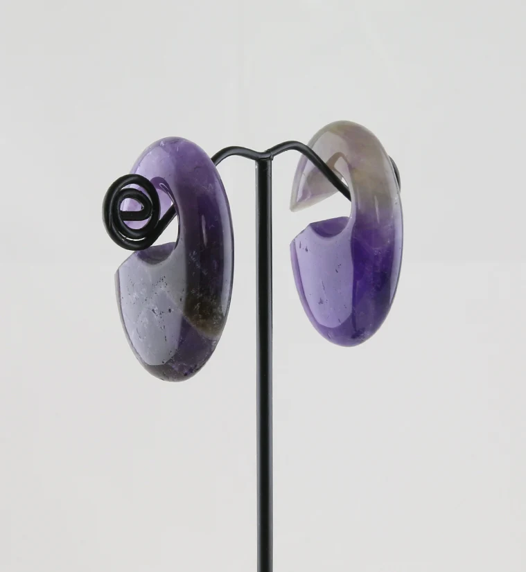 Ovaloid Amethyst Ear Weights - Image 4