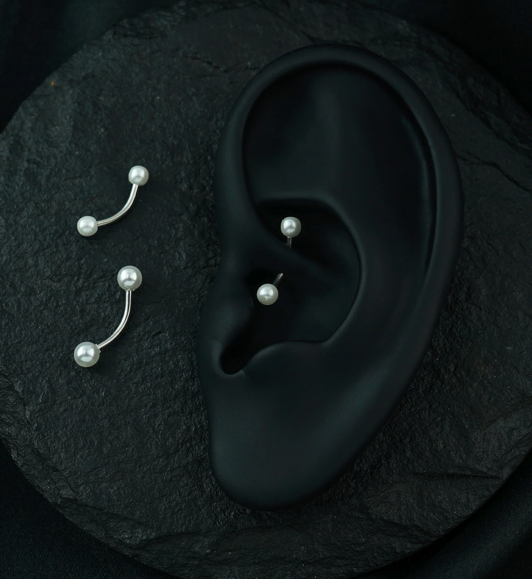 Pearl Top Curved Barbell - Image 2