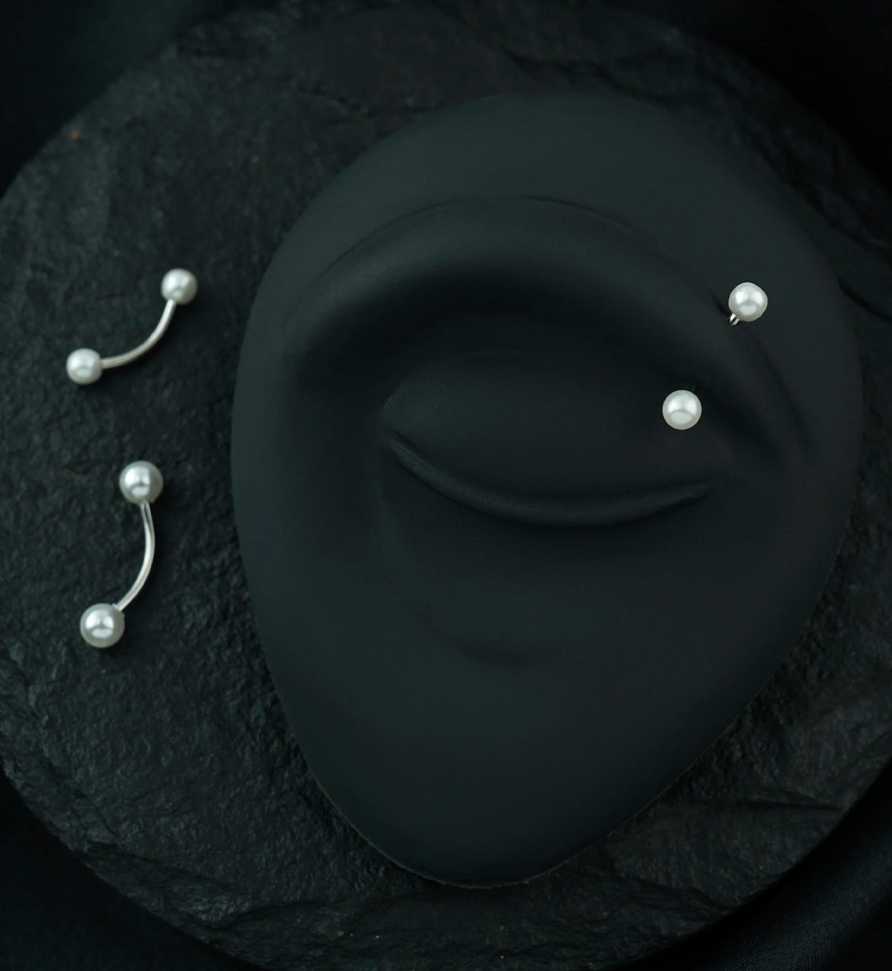 Pearl Top Curved Barbell - Image 3