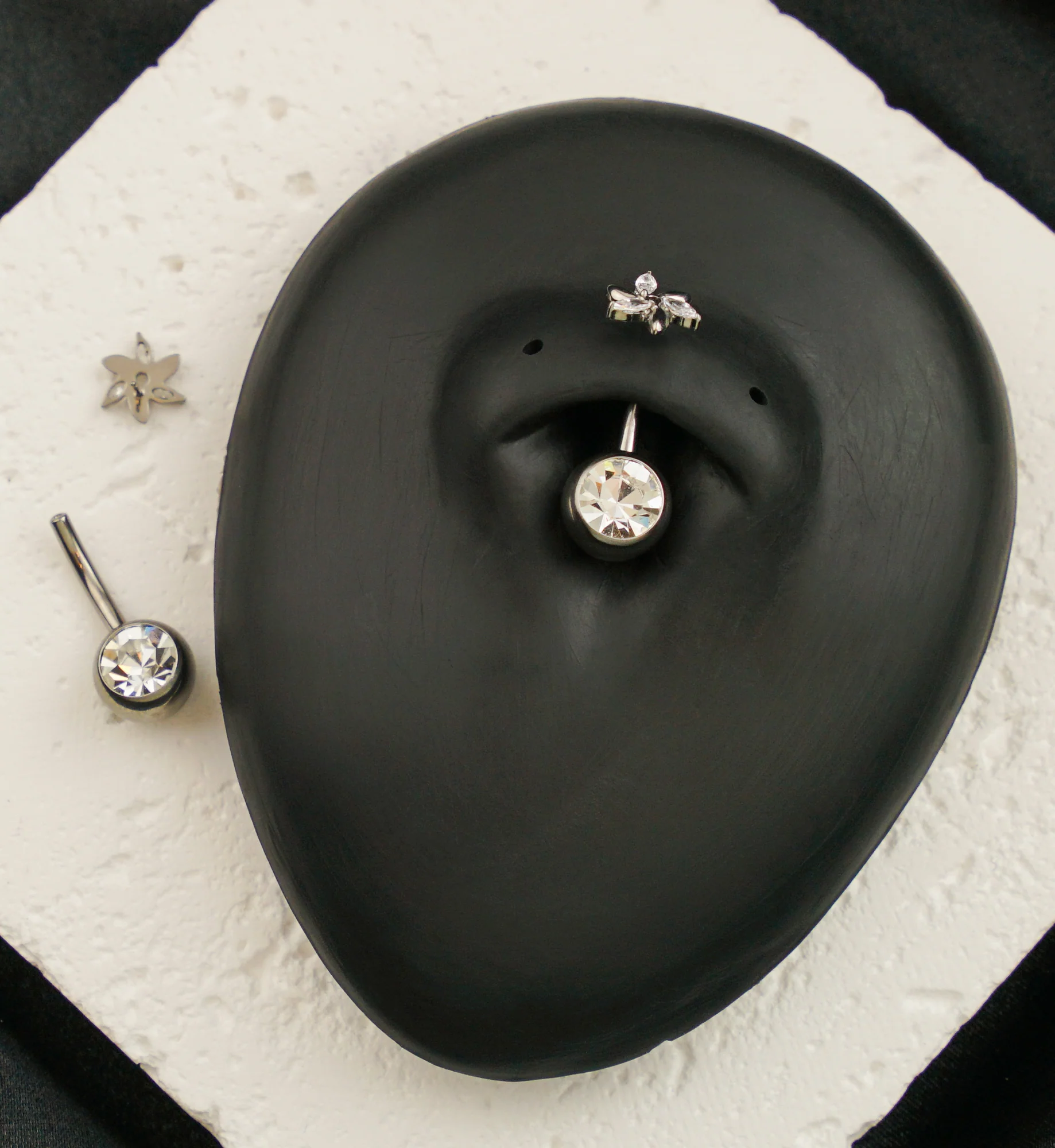 Pinwheel Flower Clear CZ Titanium Threadless Belly Button Ring - Image 2