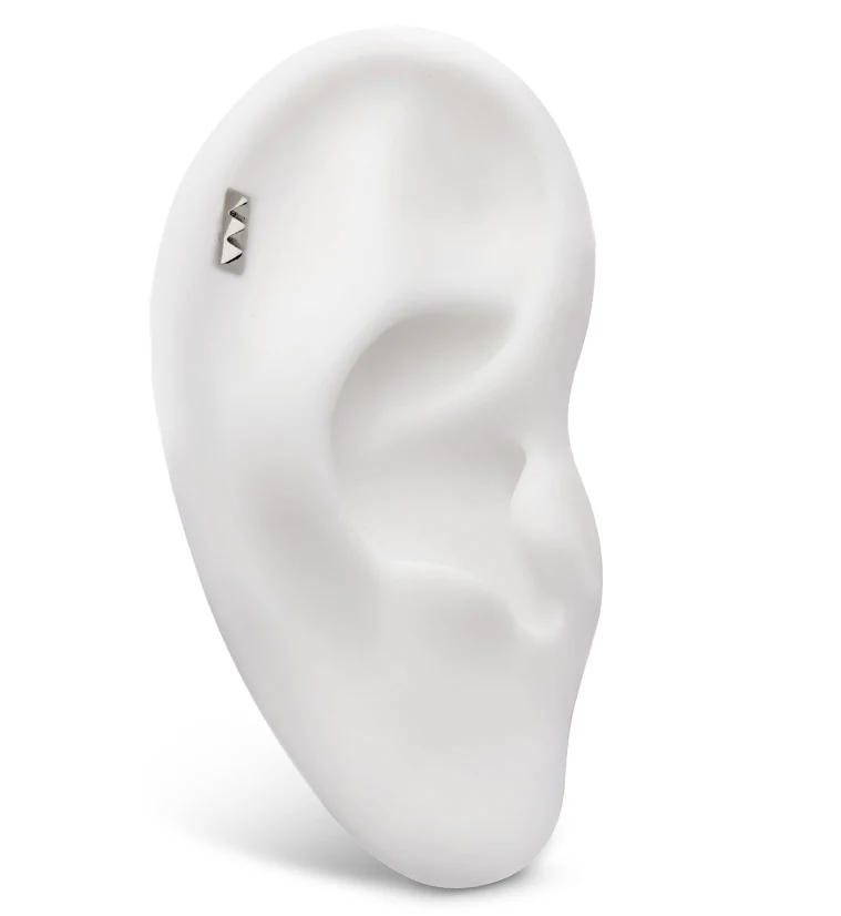 Polyhedra Row Stainless Steel Internally Threaded Labret - Image 3