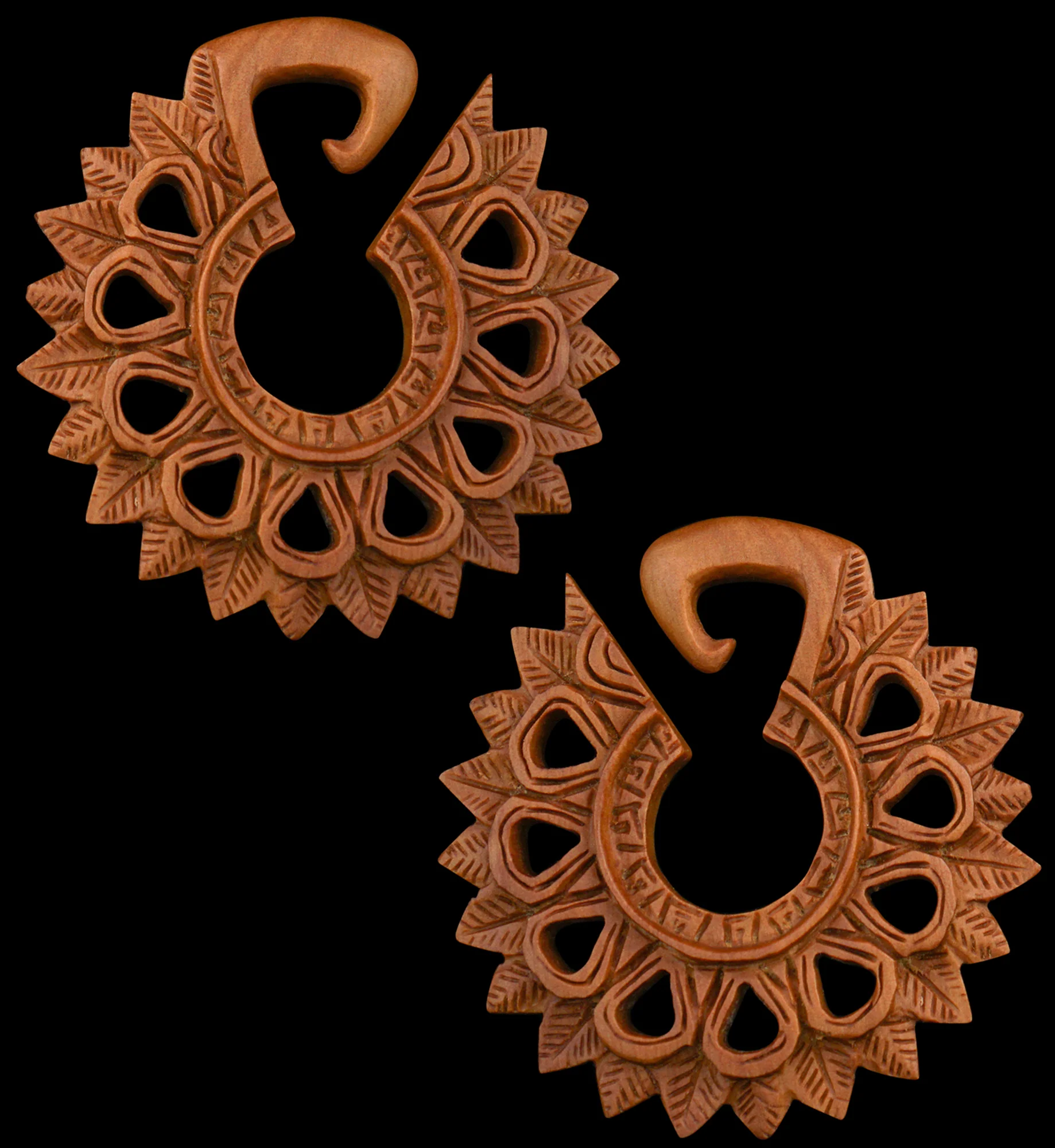 Pompon Saba Wooden Ear Weights - Image 2