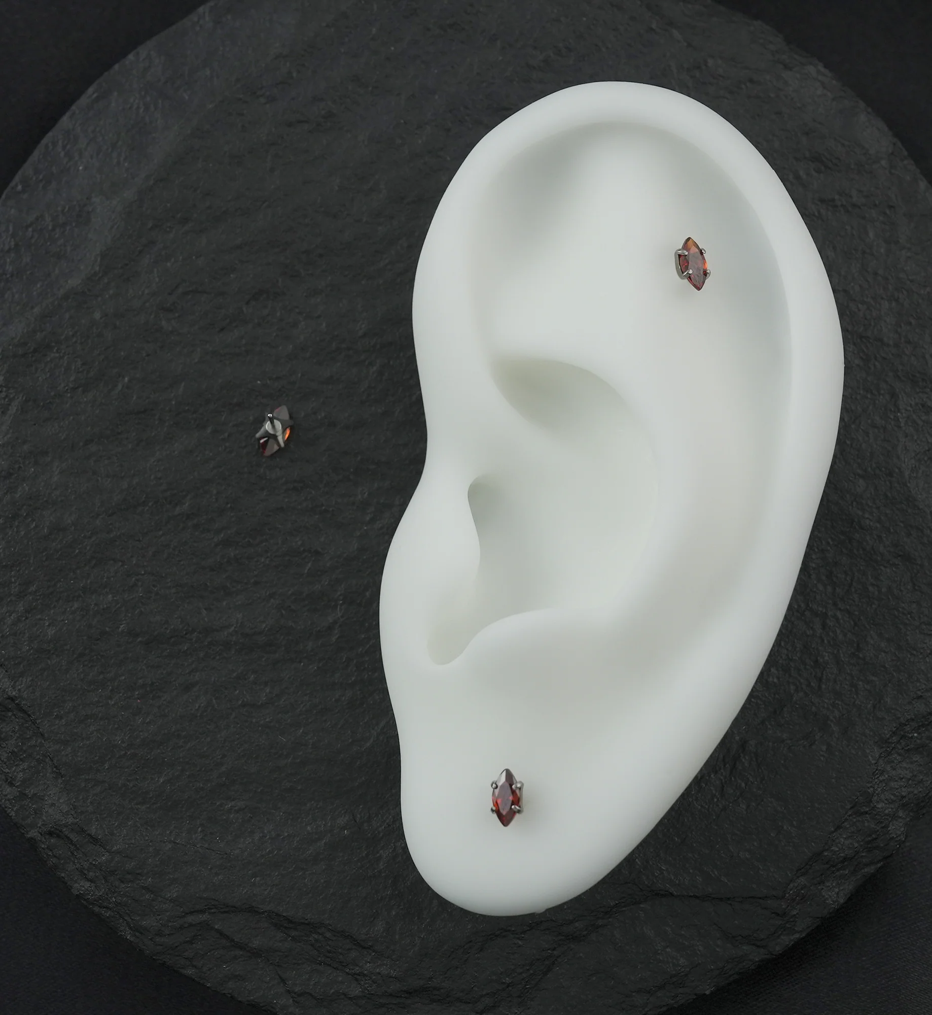 Prong Marquise Red CZ Titanium Threadless Top - Image 2