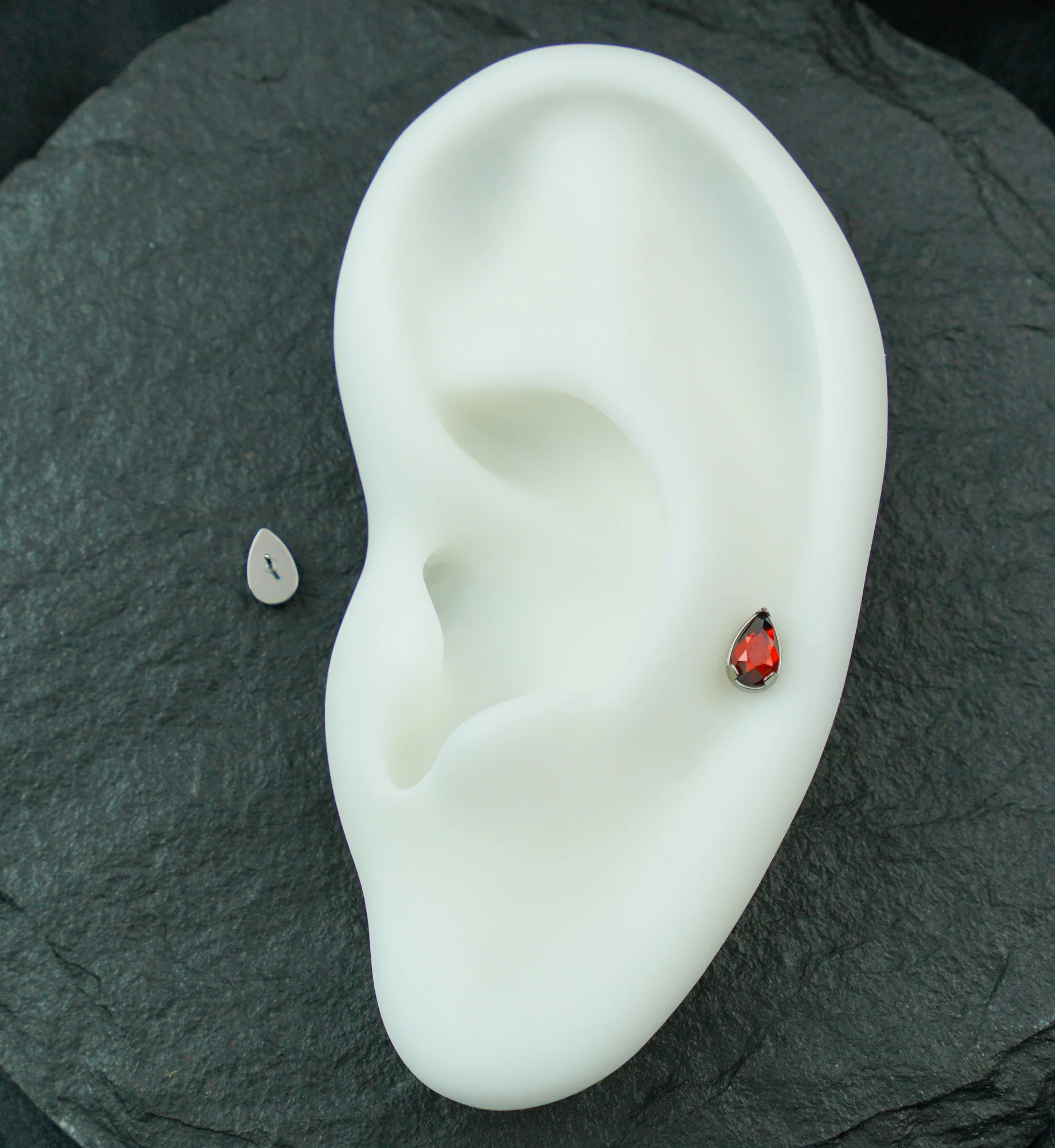 Prong Set Red Garnet Teardrop CZ Titanium Threadless Top - Image 2