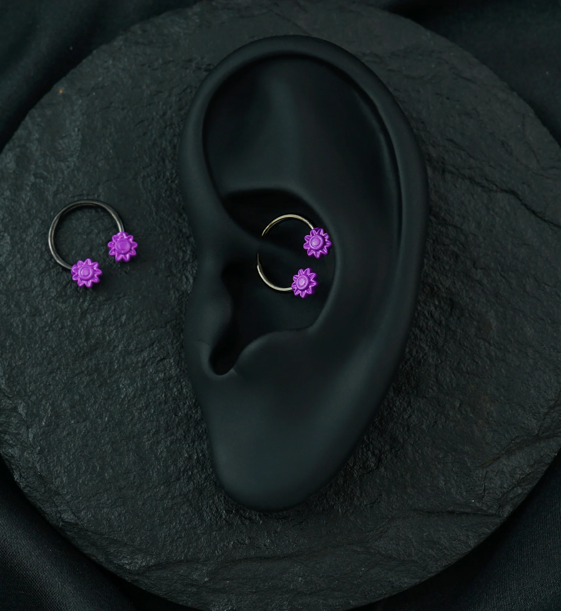 Purple Flower Black PVD Stainless Steel Circular Barbell - Image 5