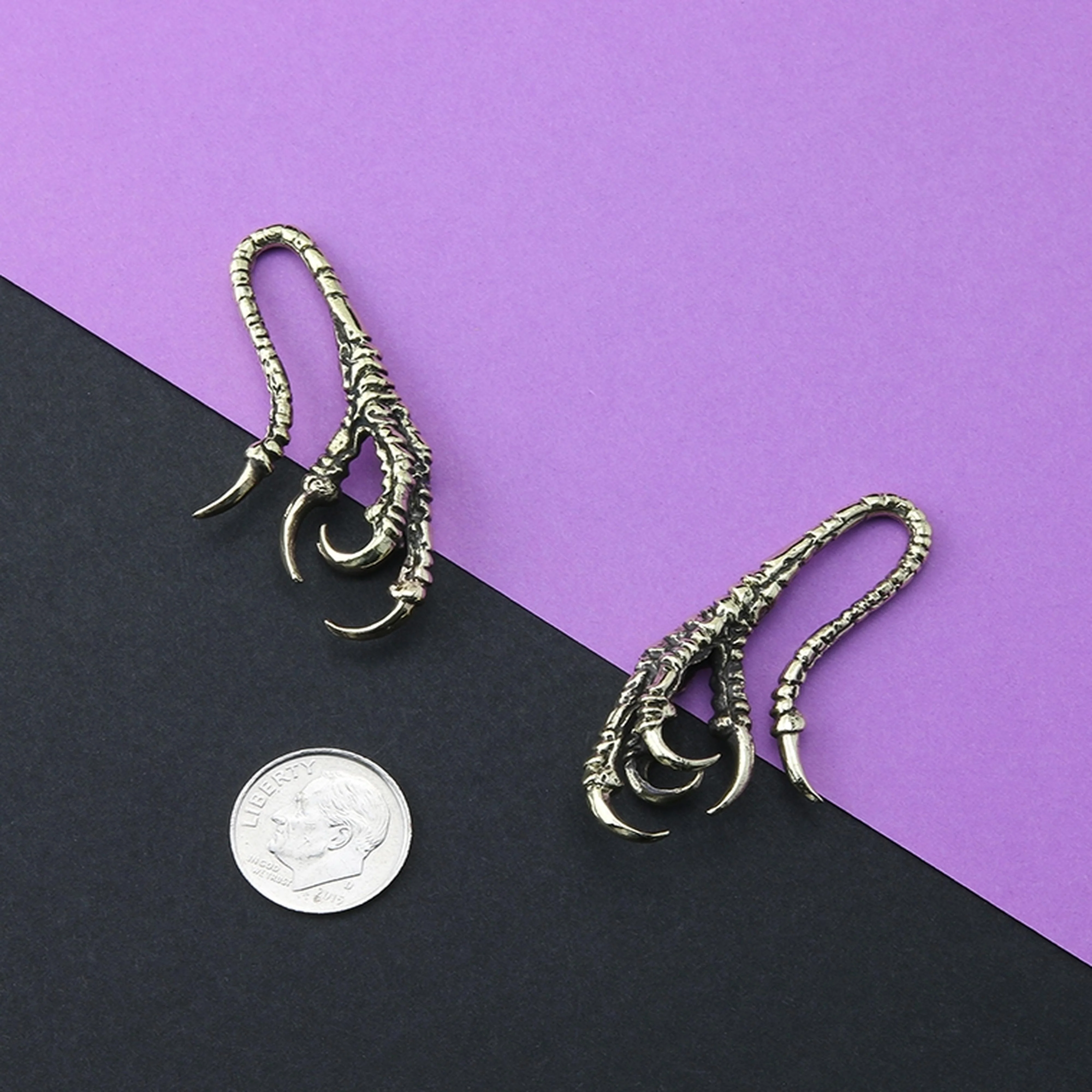 Raven Talons Ear Weights - Image 3