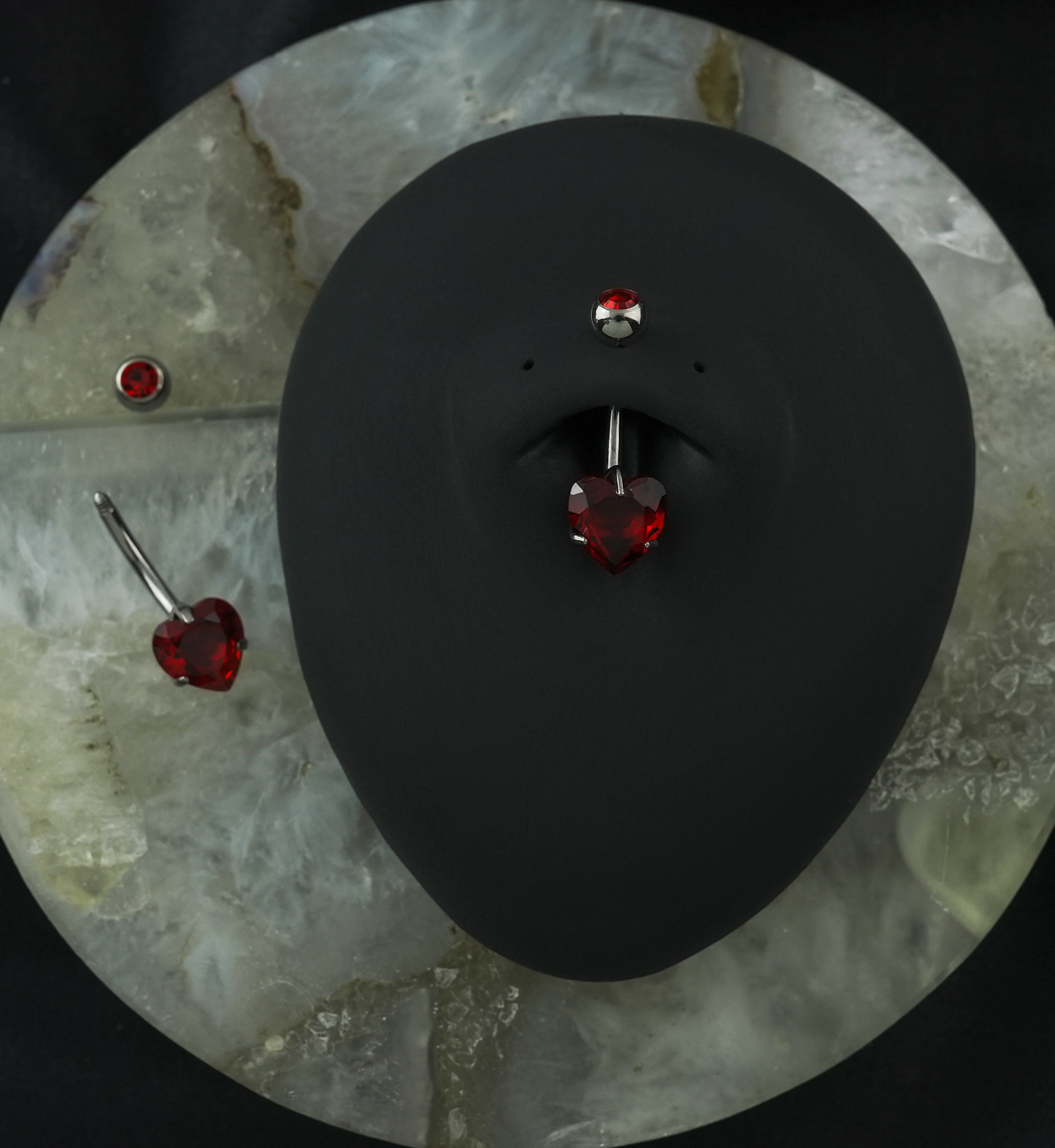 Red Heart CZ Titanium Belly Button Ring - Image 2
