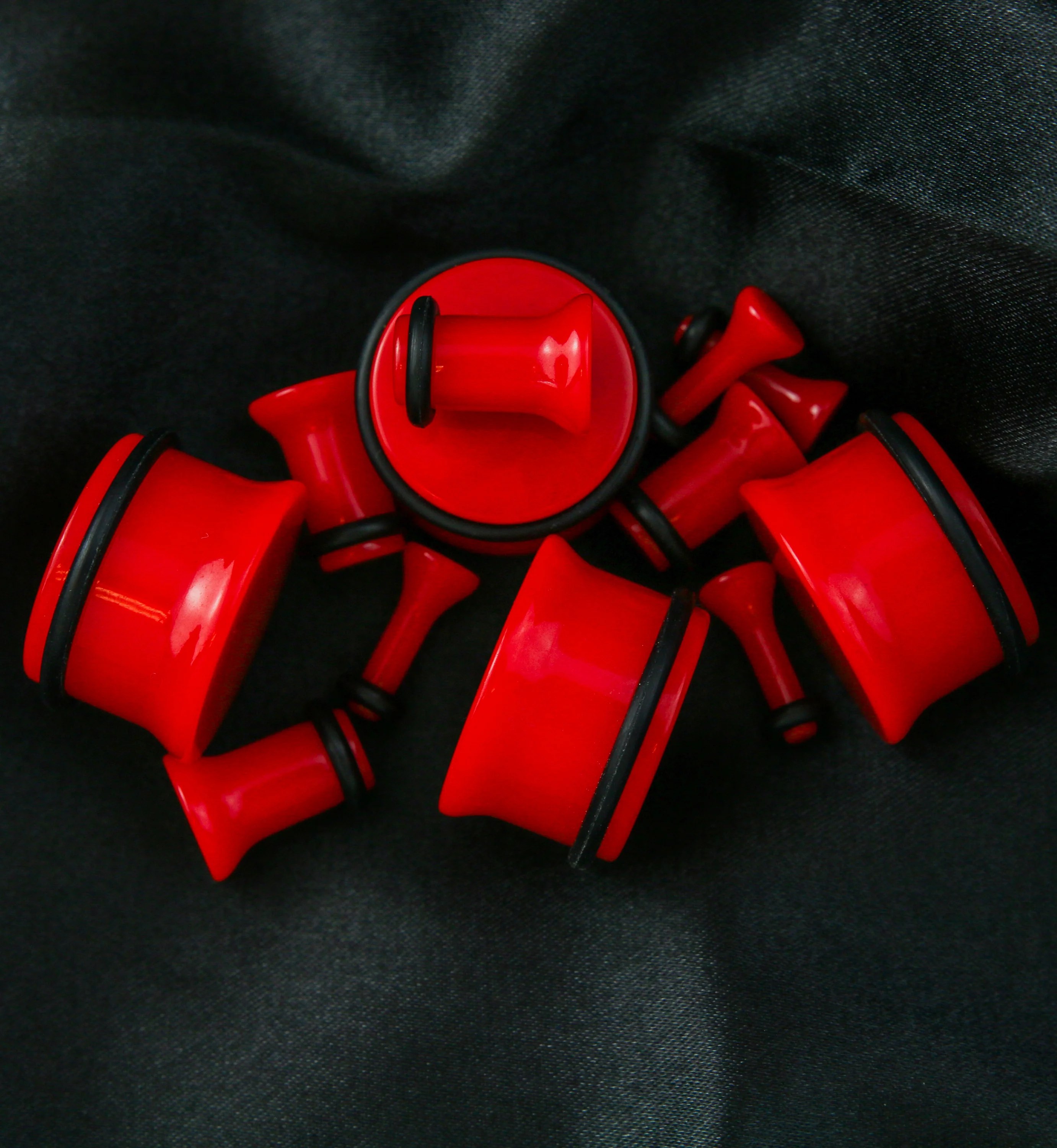 Red Single Flare Acrylic Plugs - Image 2