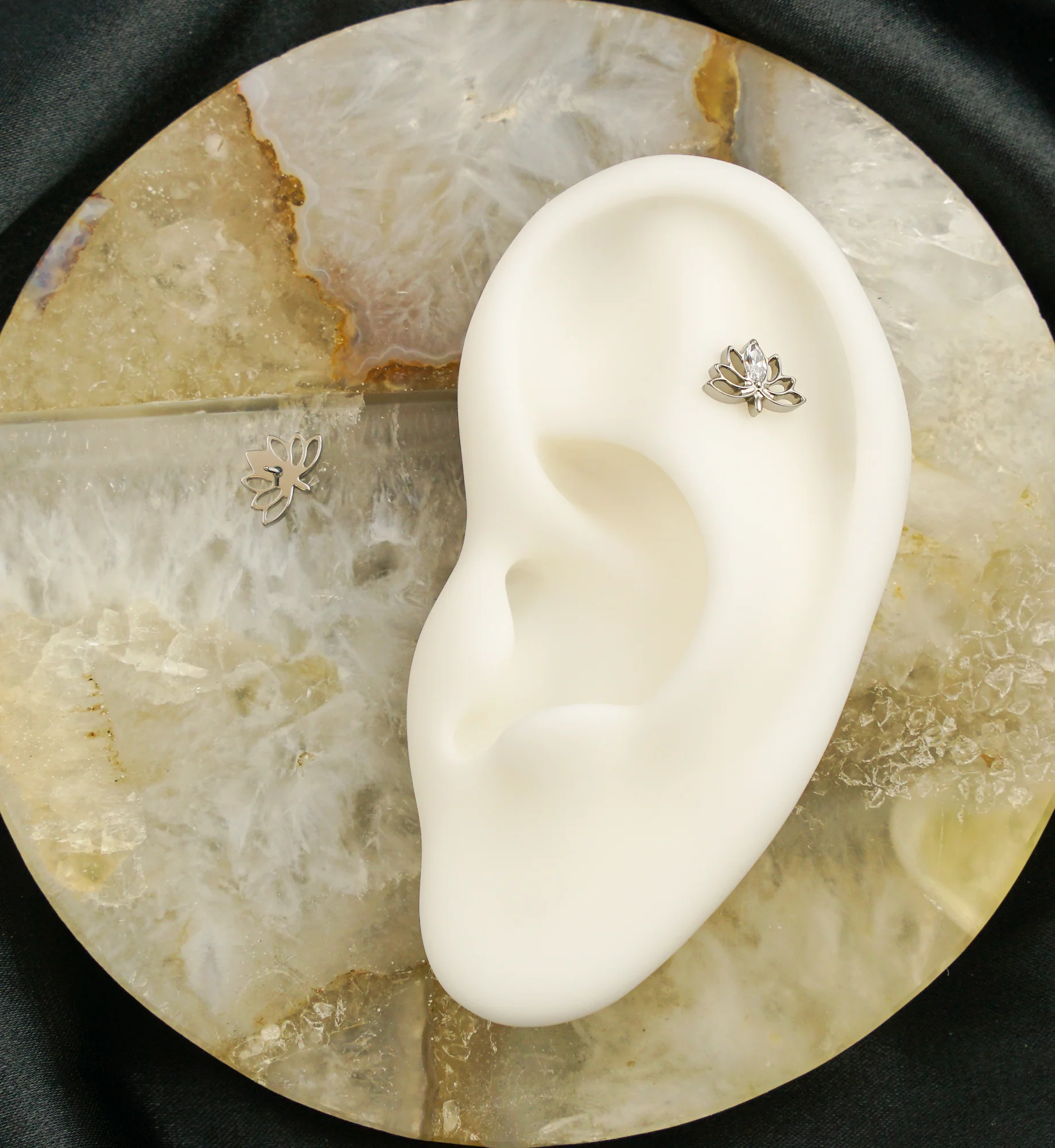 Rising Lotus Cutout Clear CZ Threadless Titanium Top - Image 2