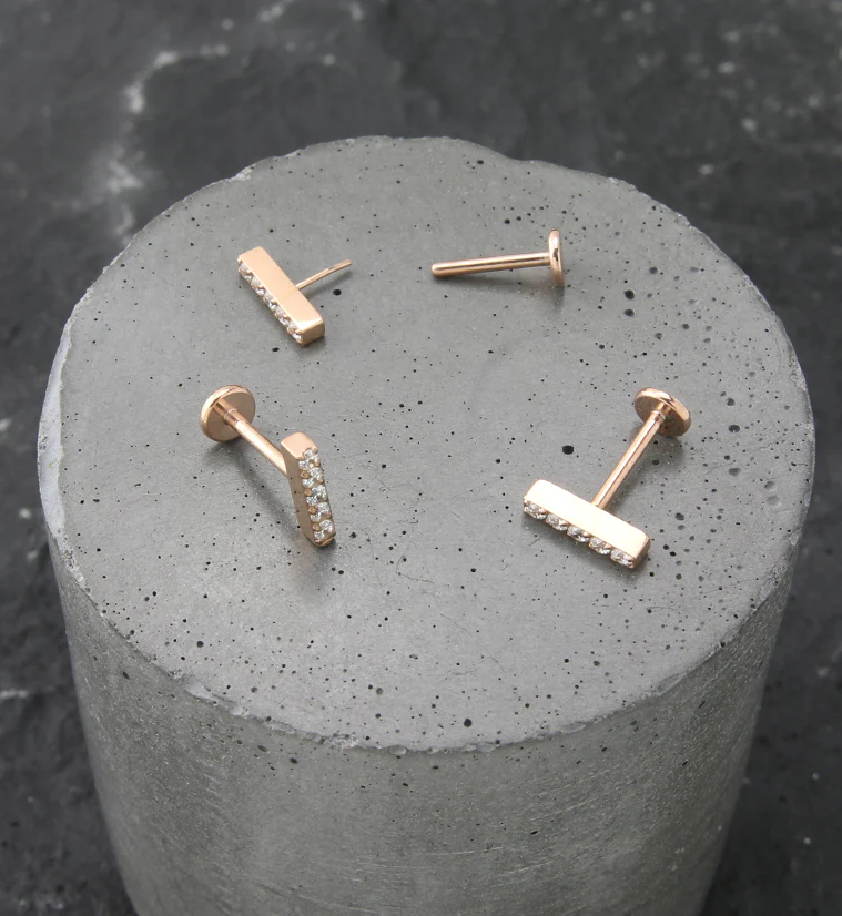 Rose Gold PVD Bar Clear CZ Titanium Threadless Labret - Image 2