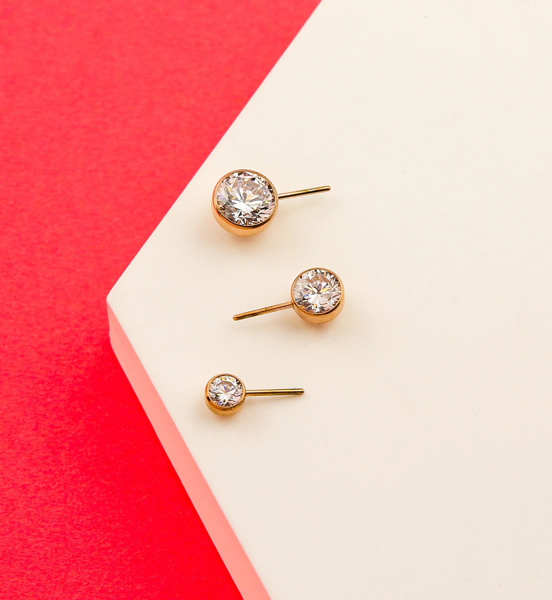 Rose Gold PVD Forward Facing Bezel Clear CZ Titanium Threadless Top - Image 2