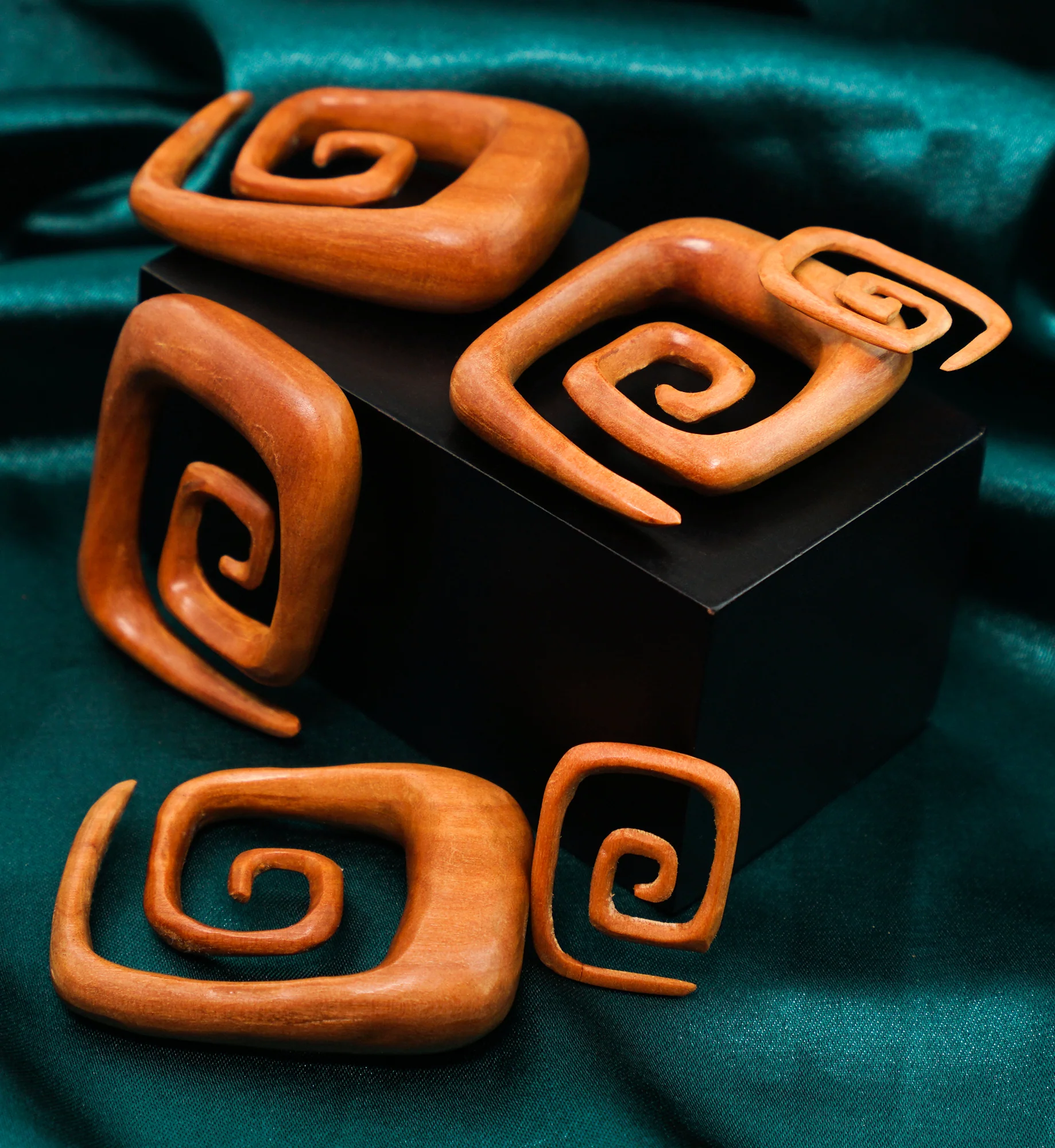 Saba Wood Square Spirals - Image 2