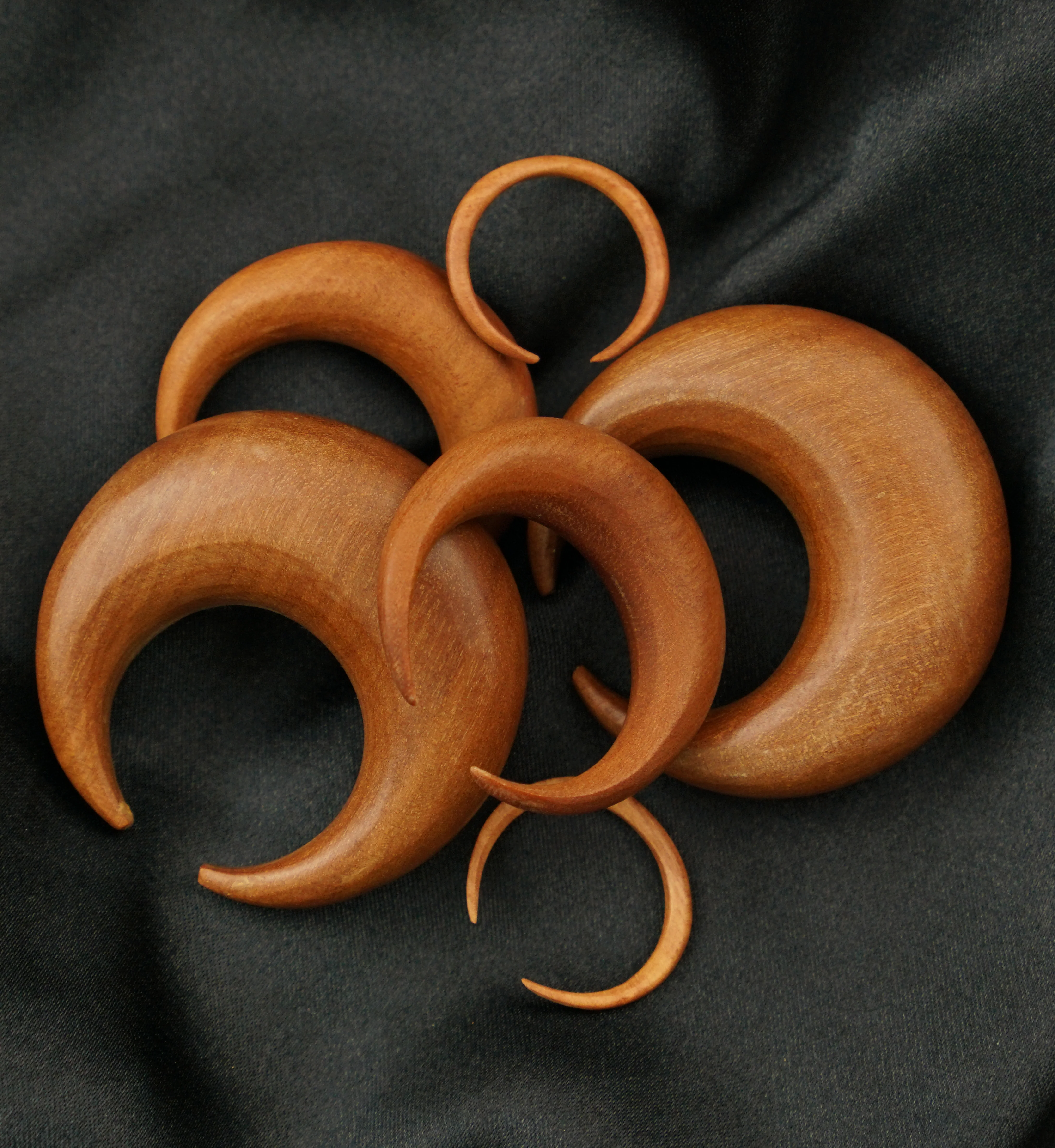 Saba Wooden Pinchers - Image 4
