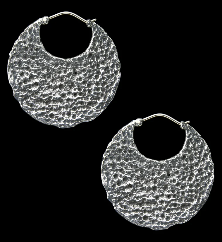 Sea Sponge White Brass Hinged Ear Weights