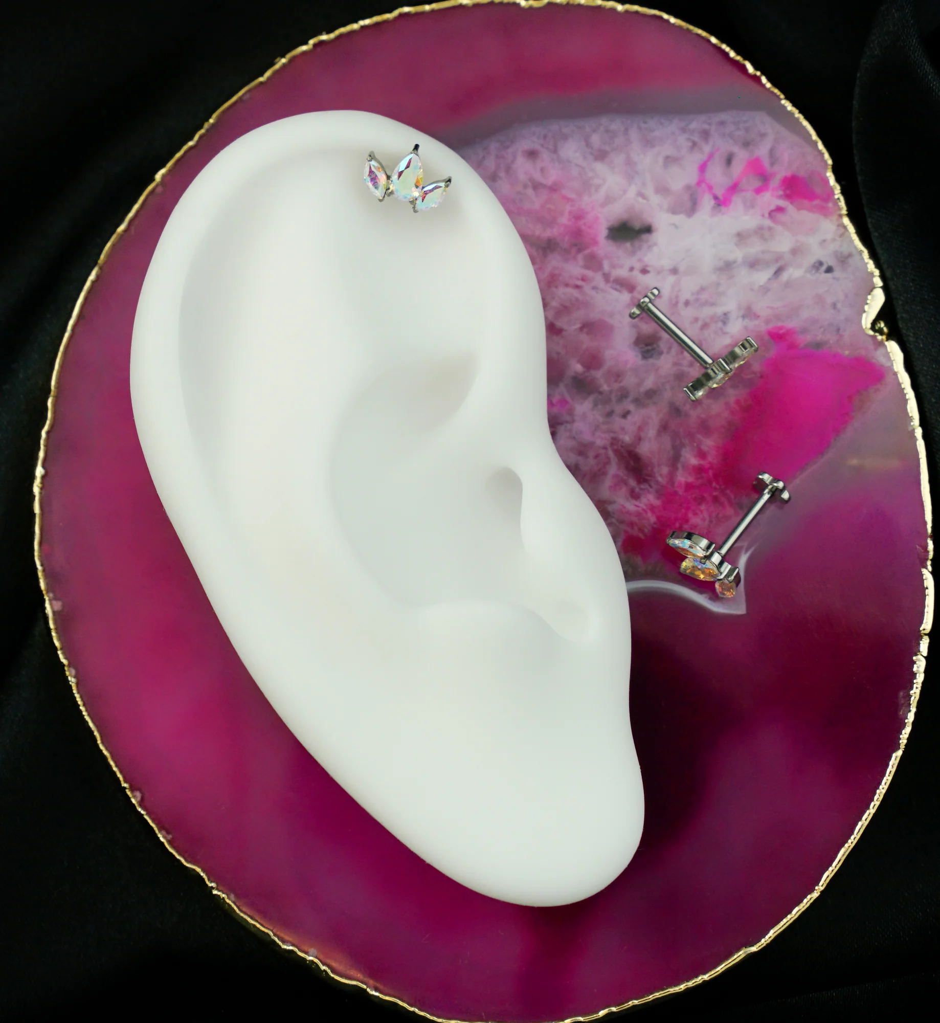 Sepal Rainbow Aurora CZ Flower Back Titanium Threadless Labret - Image 2