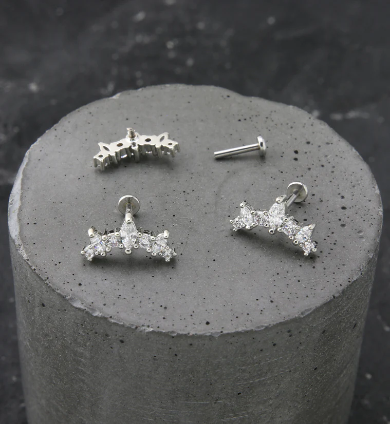 Seriate Clear CZ Stainless Steel Internally Threaded Labret - Image 2
