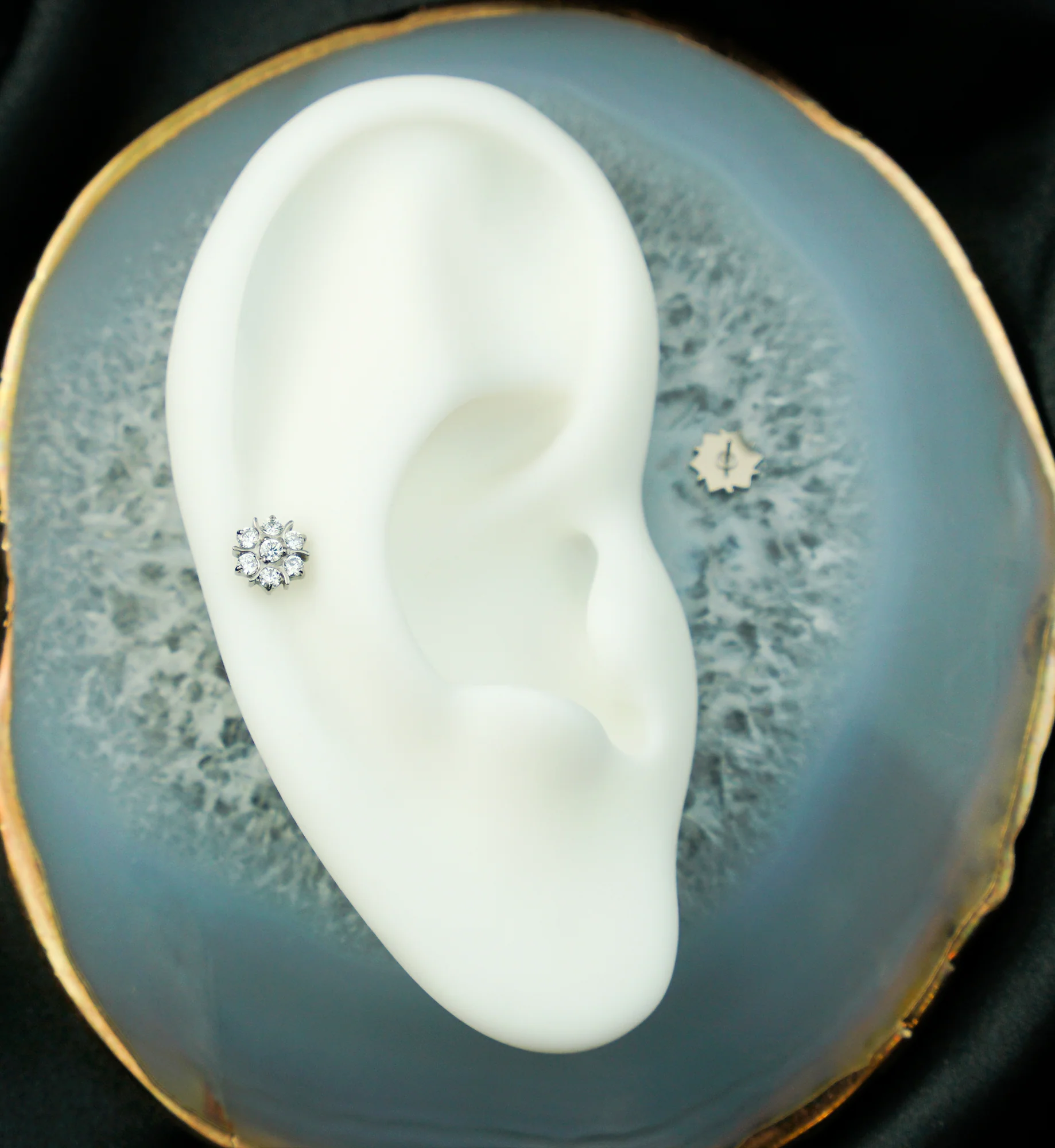 Solstice Flower Clear CZ Titanium Threadless Top - Image 2