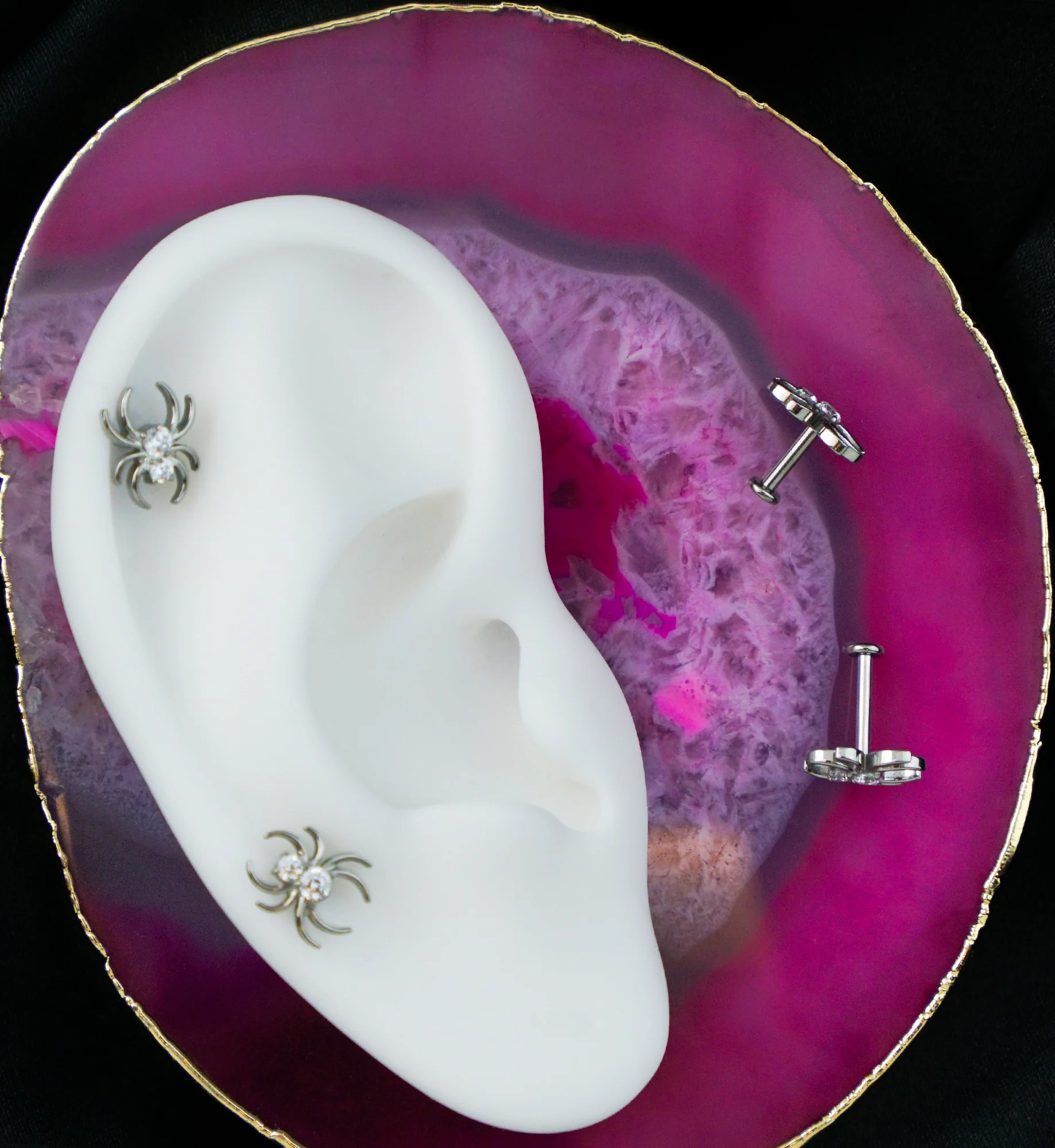 Spider Clear CZ Titanium Threadless Labret - Image 2
