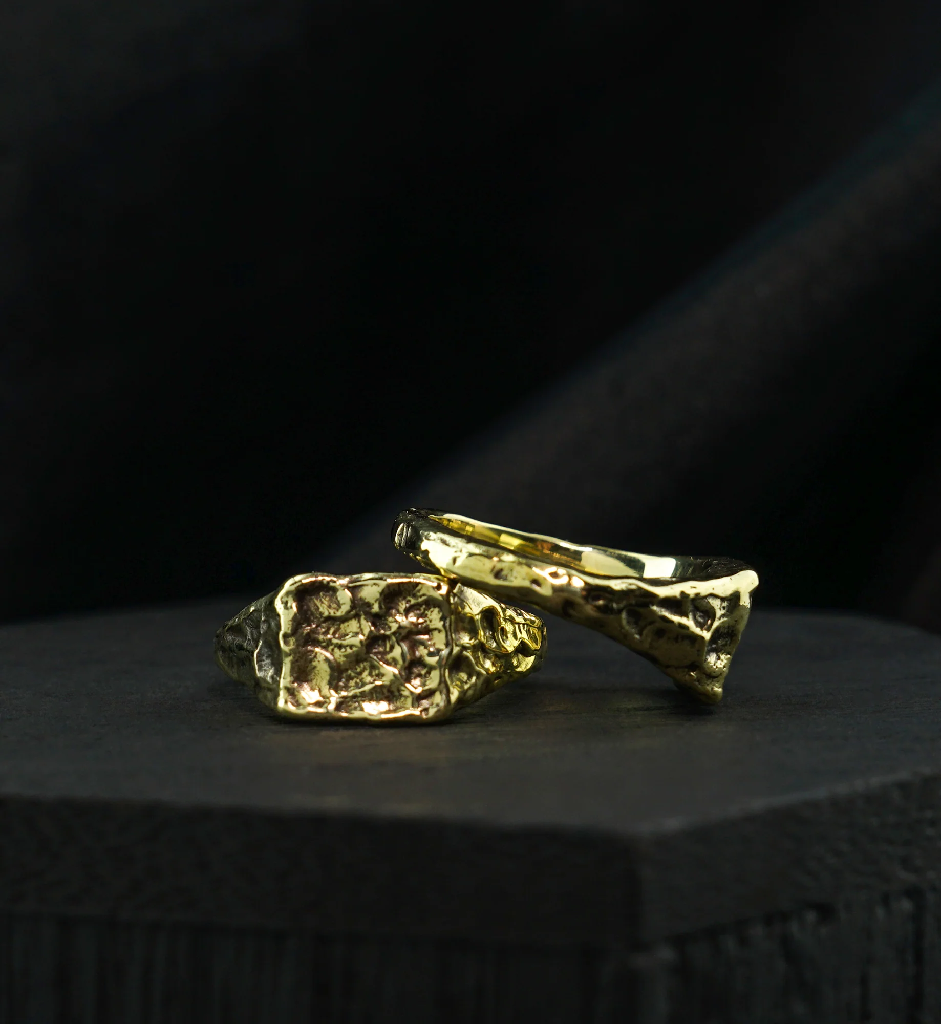 Pallet Hammered Brass Ring