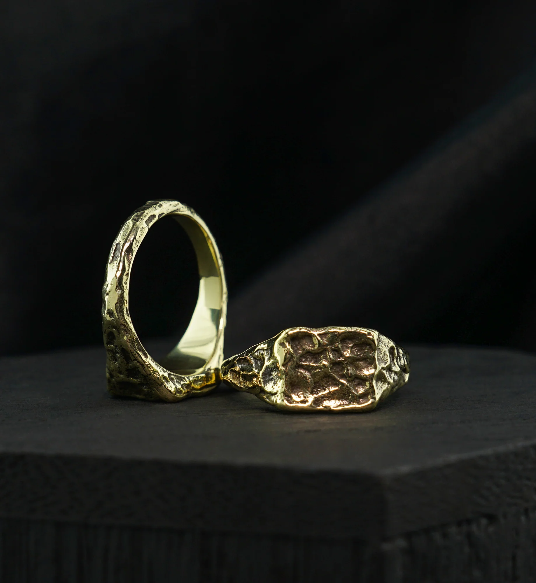 Pallet Hammered Brass Ring - Image 3