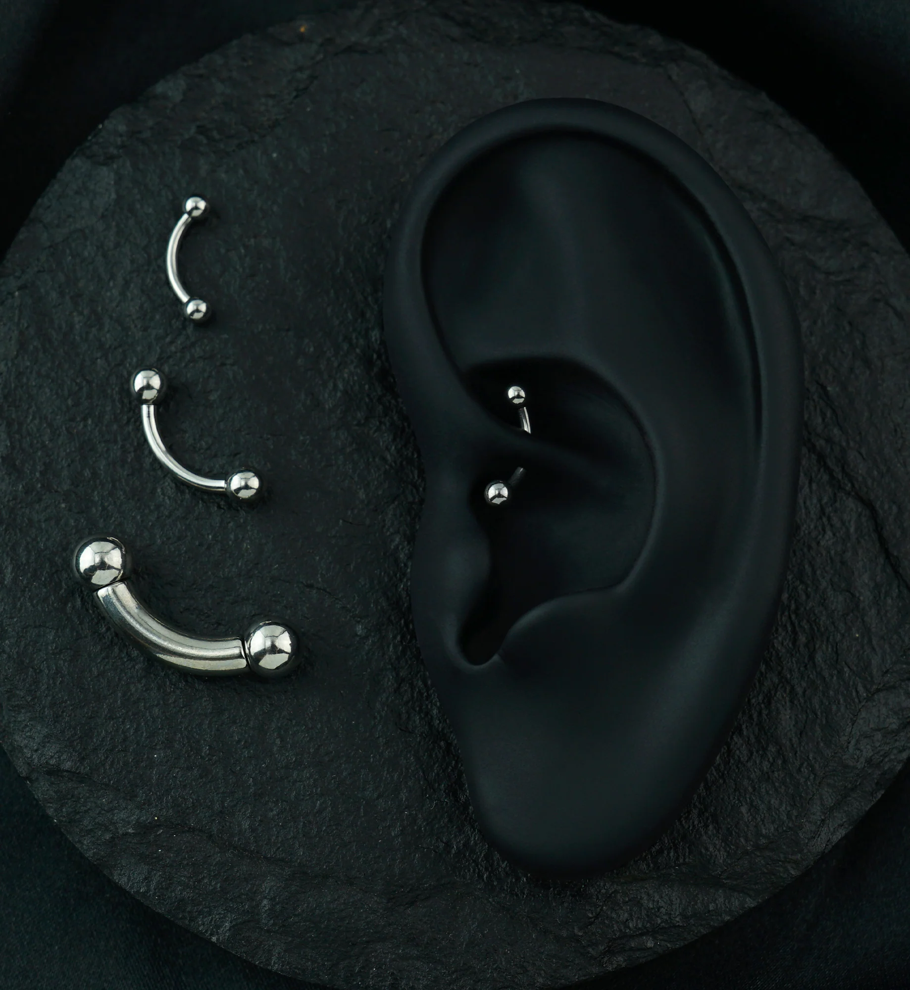 Stainless Steel Curved Internally Threaded Barbell - Image 3