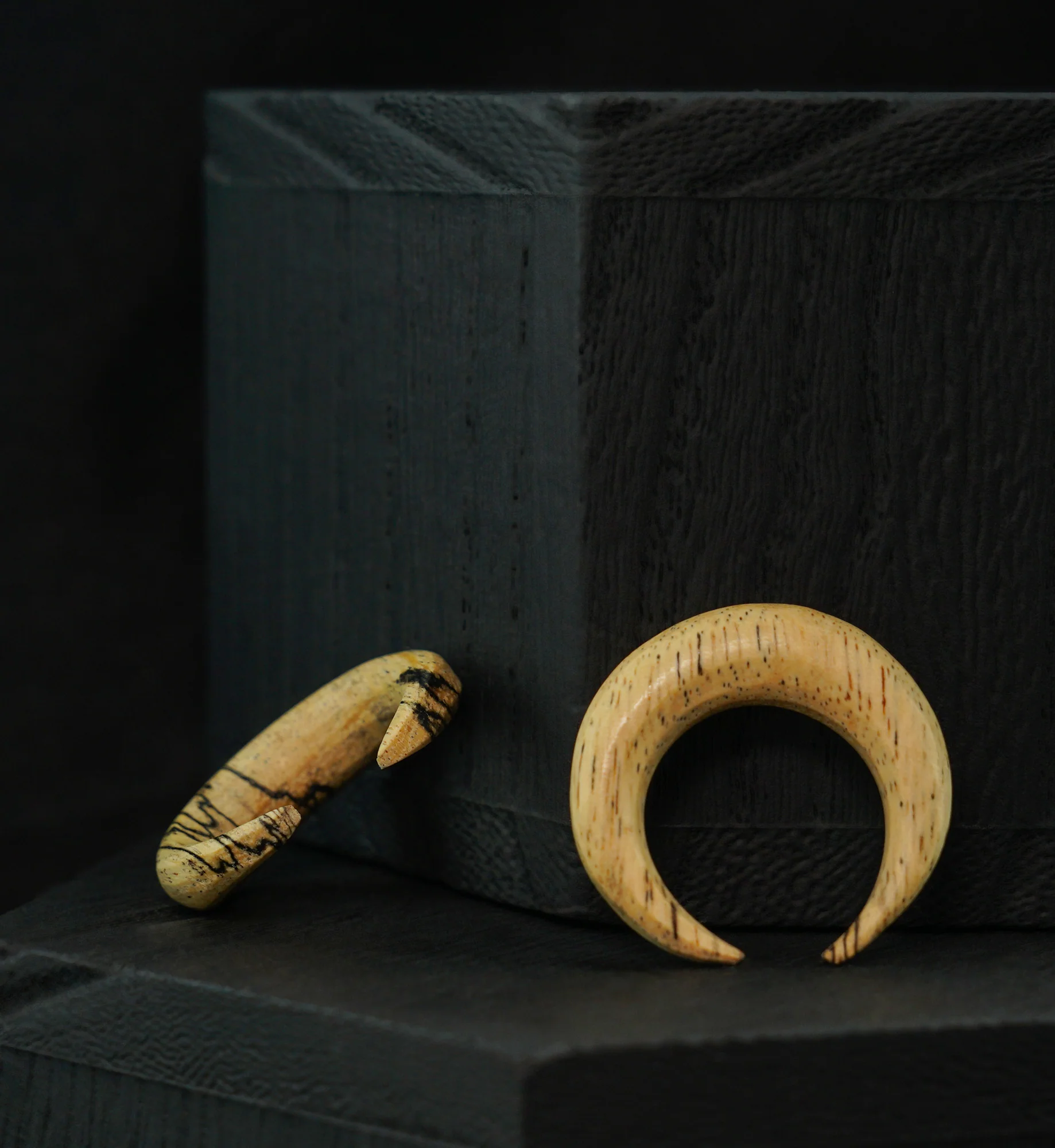 Tamarind Wooden Pinchers - Image 2