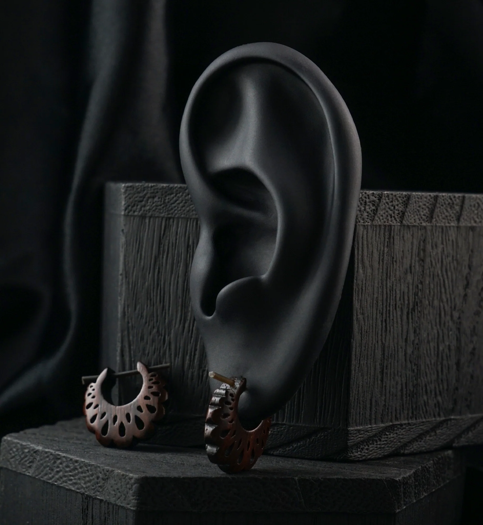 Teardrop Scallop Hoop Dark Wooden Earrings - Image 2