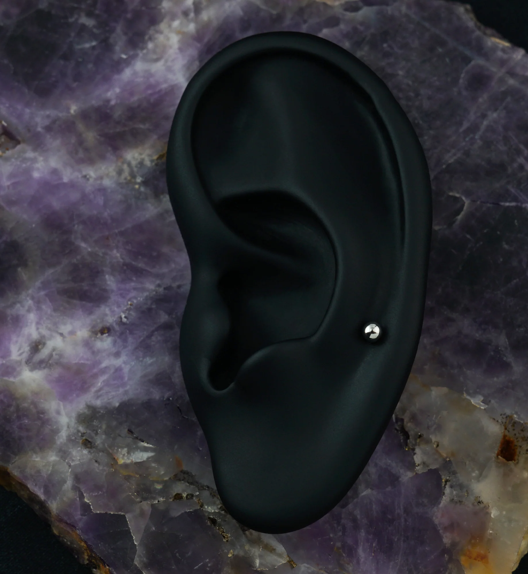 Titanium Flatback Labret Stud - Image 3