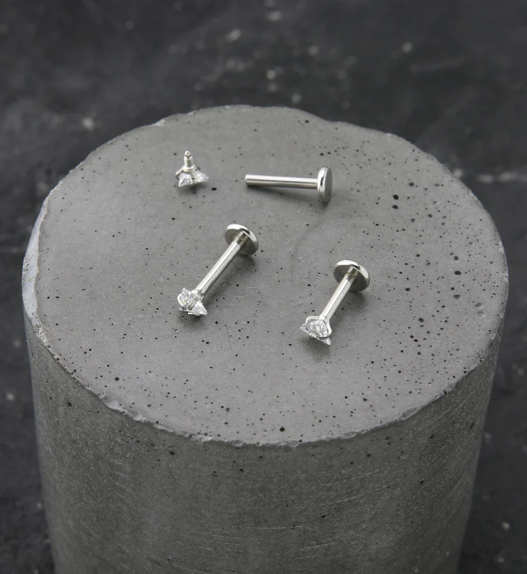 Triangle Clear CZ Stainless Steel Internally Threaded Labret - Image 2