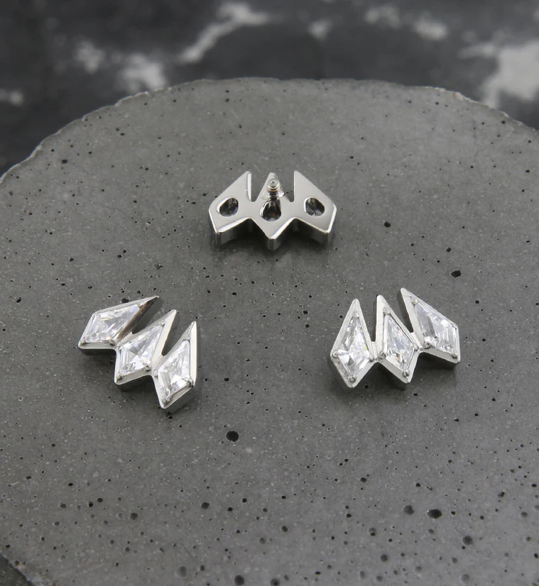 Triple Quill Clear CZ Titanium Internally Threaded Top - Image 2